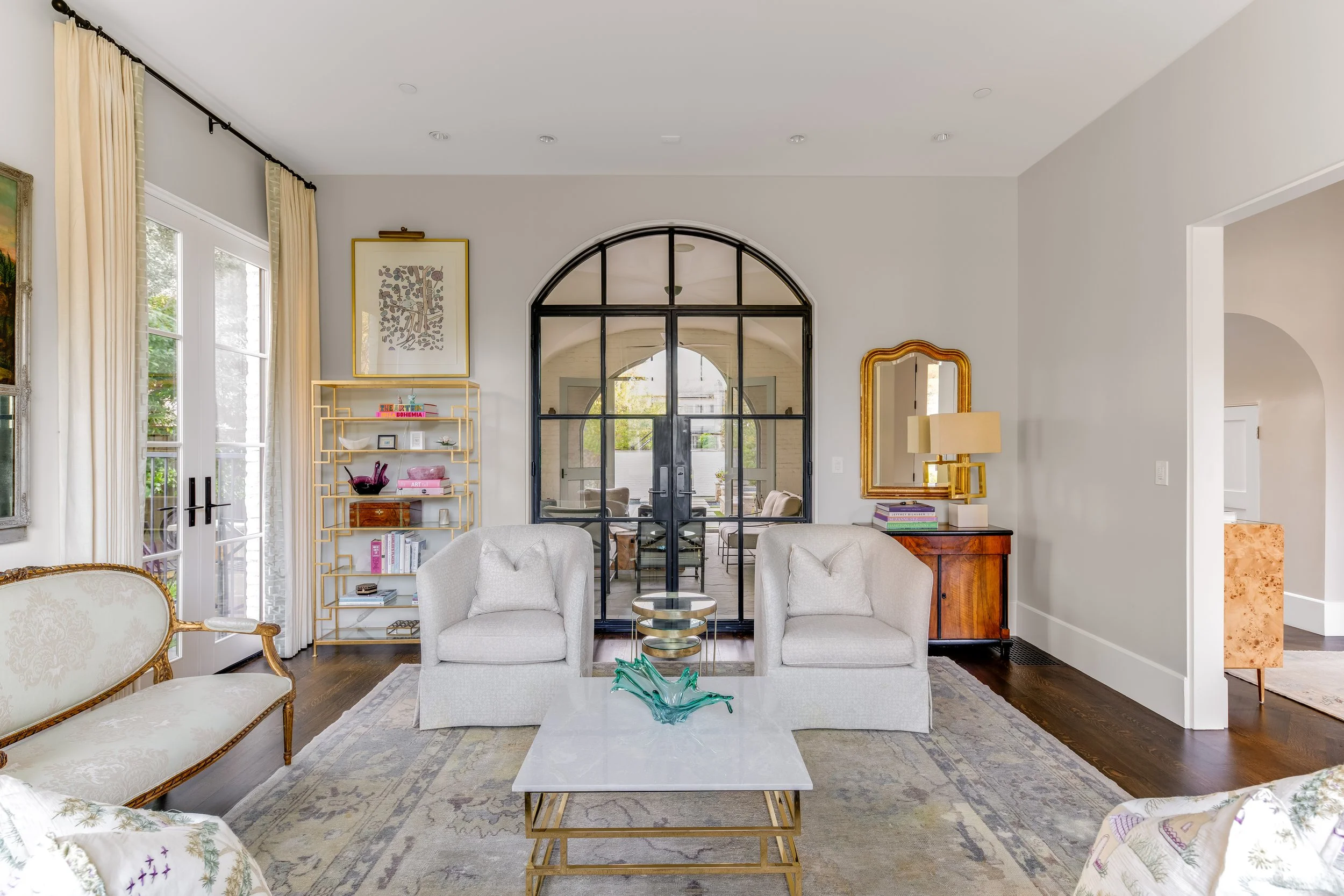 3915 Southwestern Blvd-3.jpg