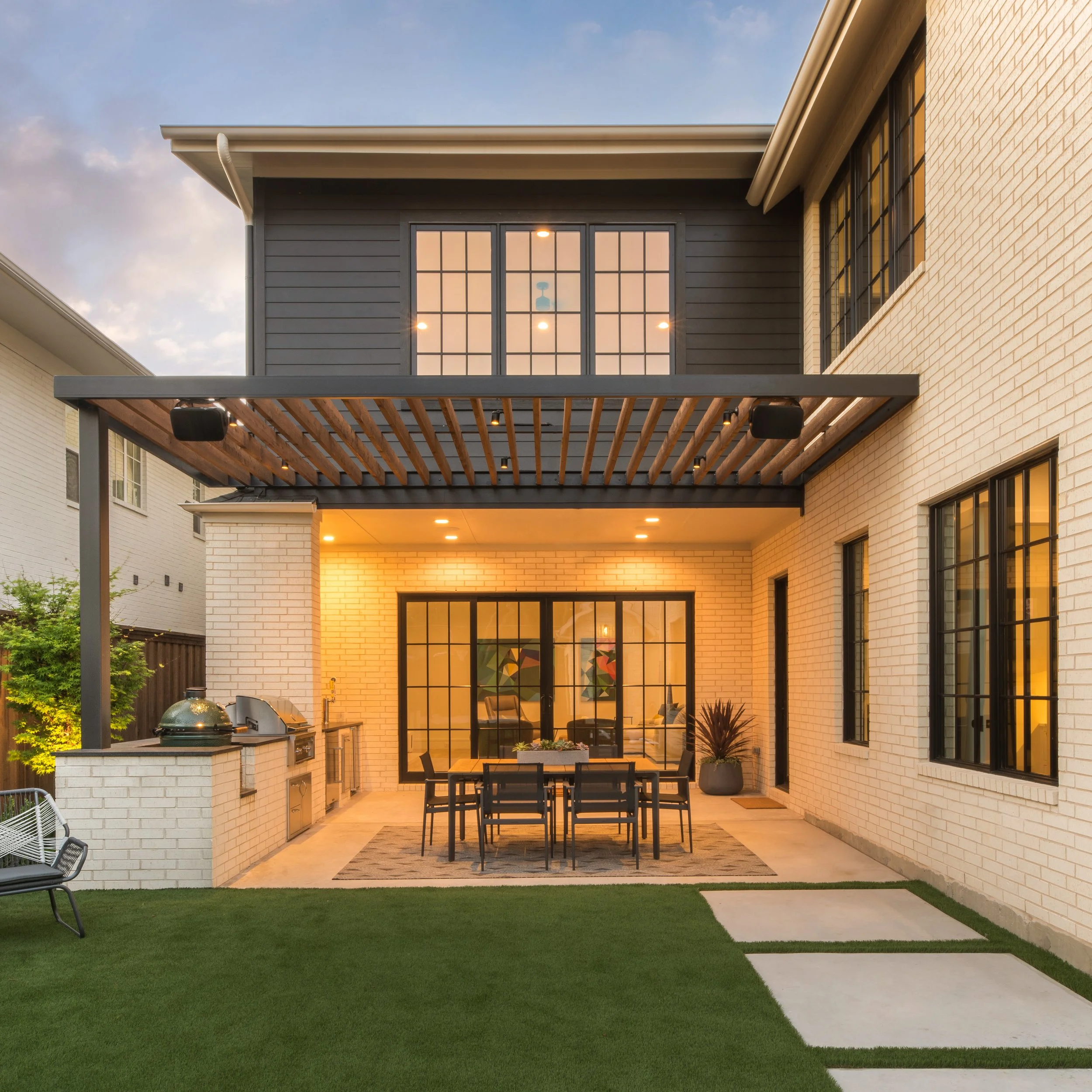 6216 Vickery Blvd-36.jpg