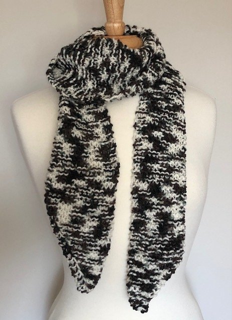 B&W Scarf 1.jpg