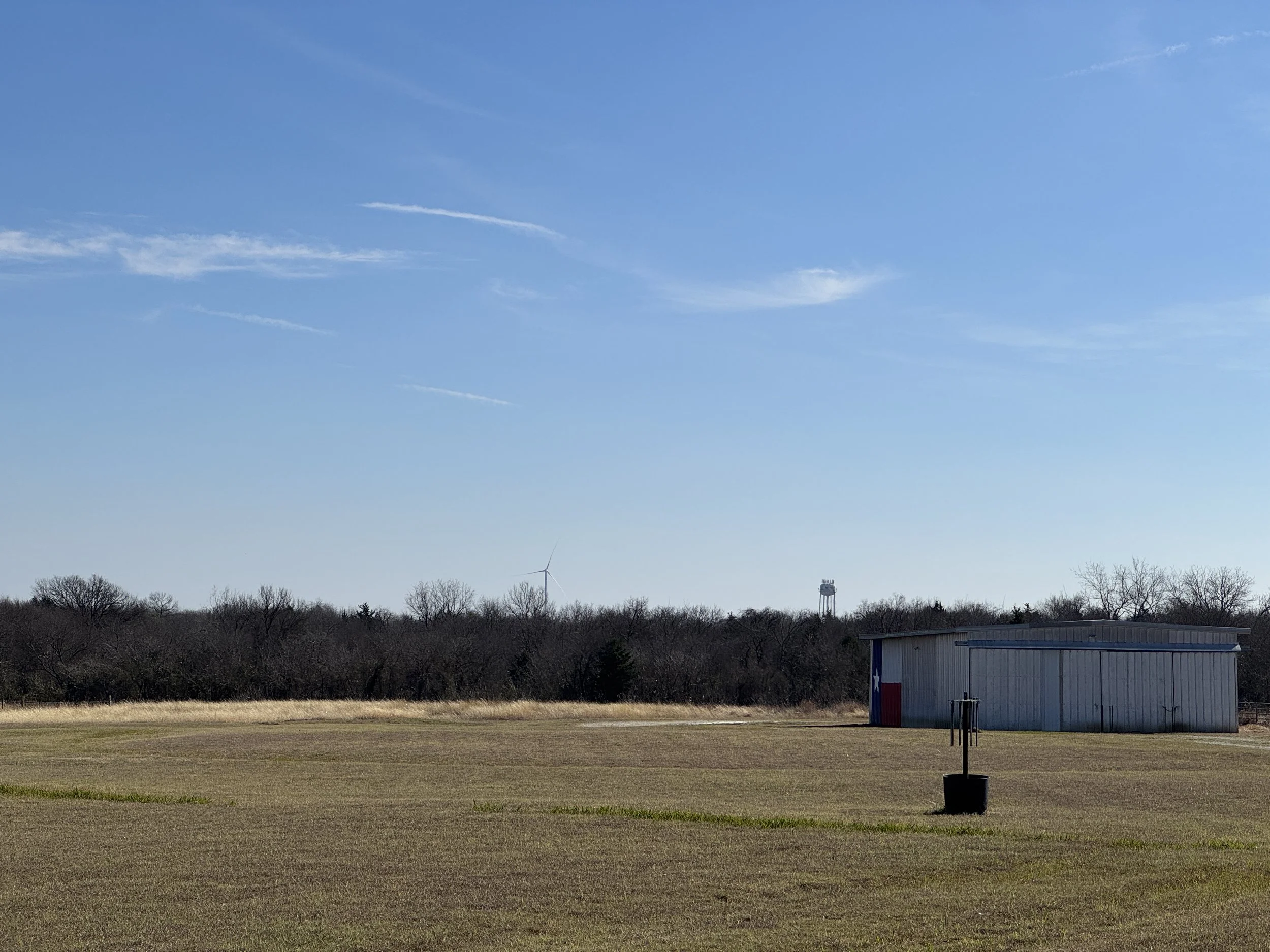 field texas barn.JPG