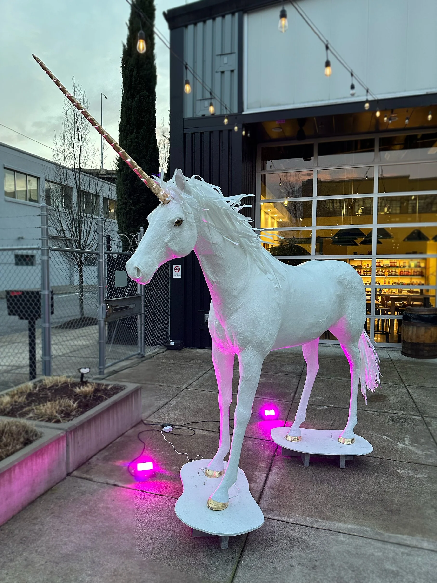 Unicorn-lit.jpg
