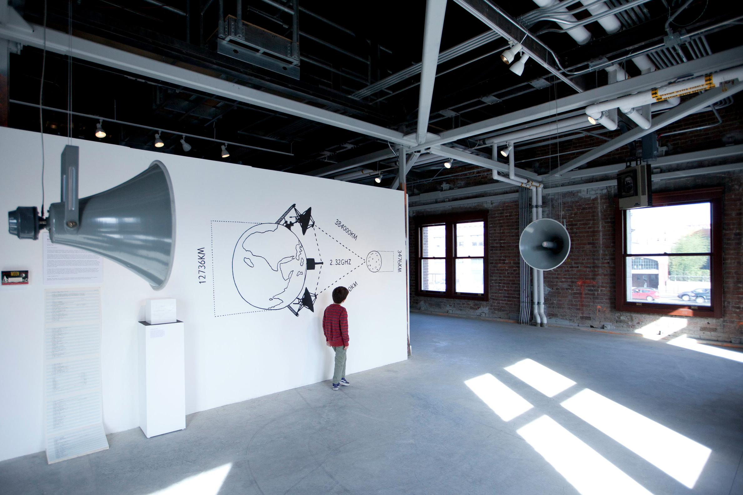 moon-wave-signs_projects-grid.jpg