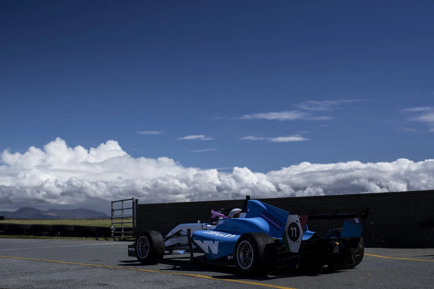 “Do It My Way!”: Dice Vicky