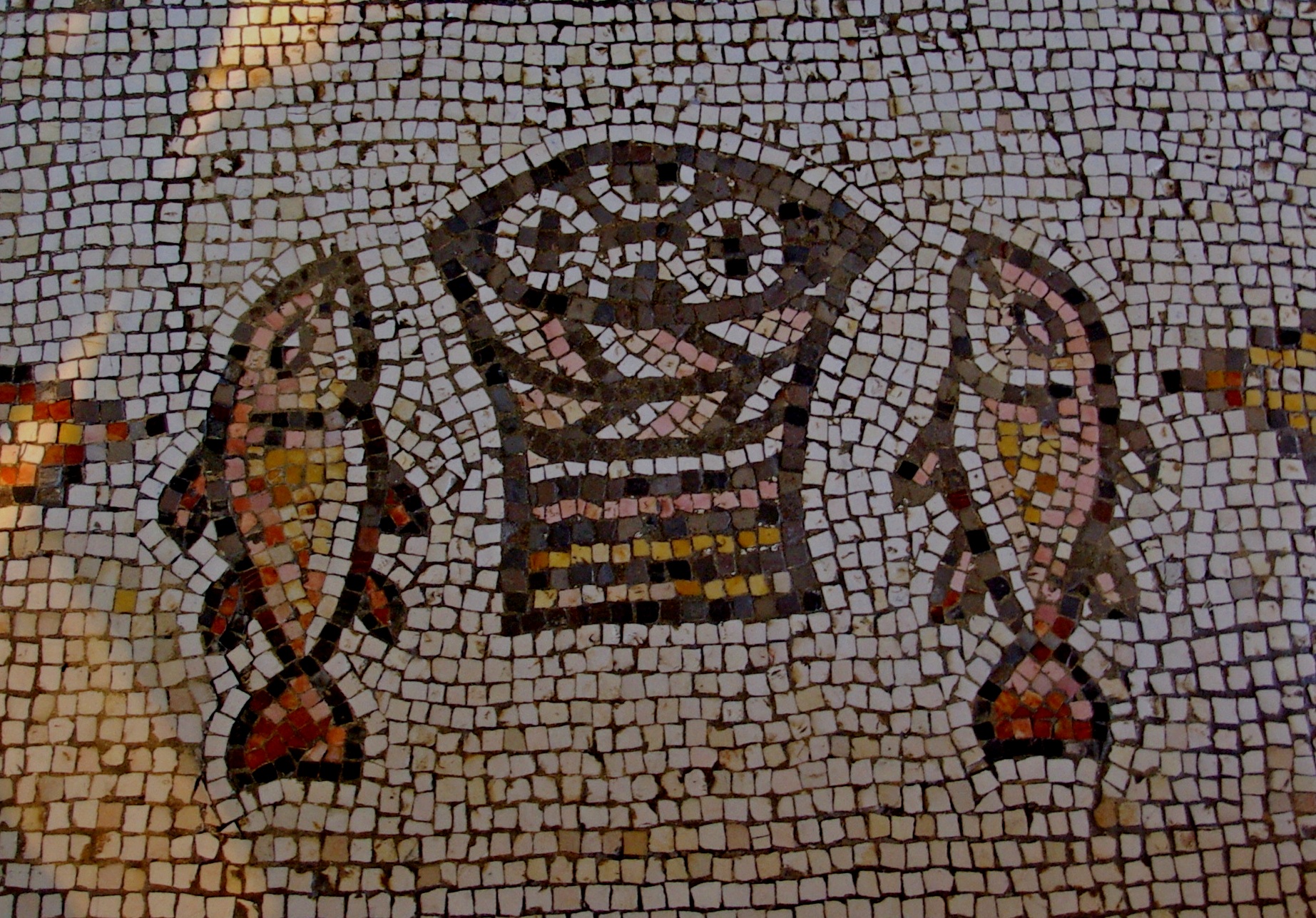 mosaic-fishes%26loaves-catacomb-priscilla3.jpg
