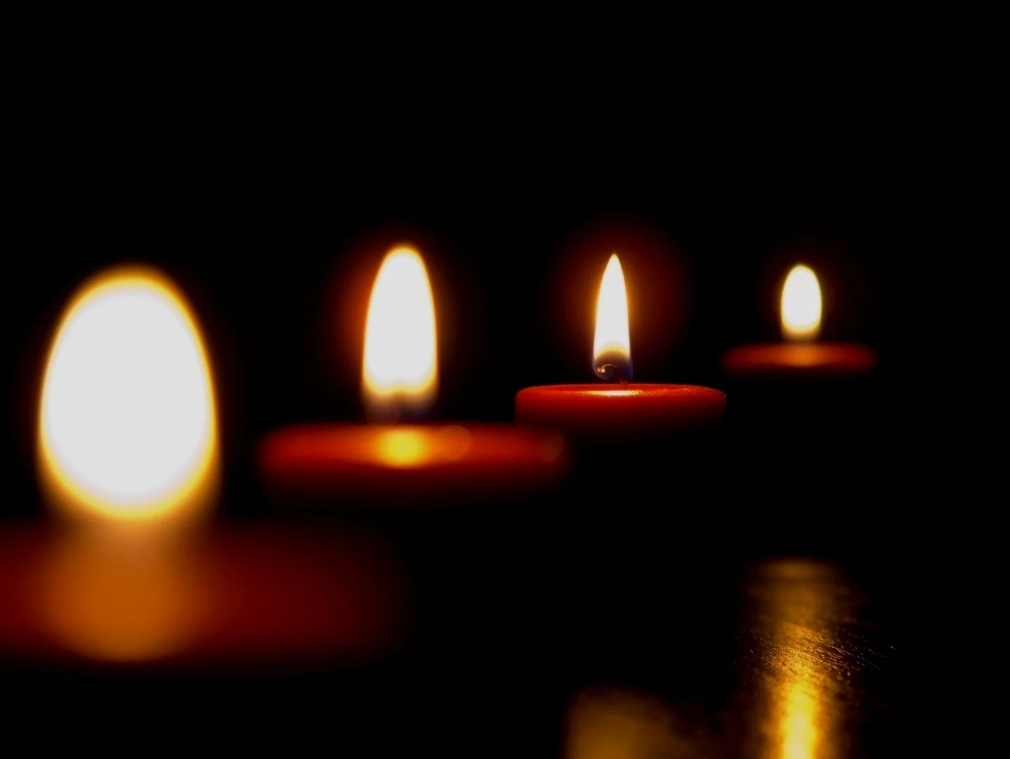 candle-light-night-dark-darkness-candle-lighting-680381-pxhere.com.jpg