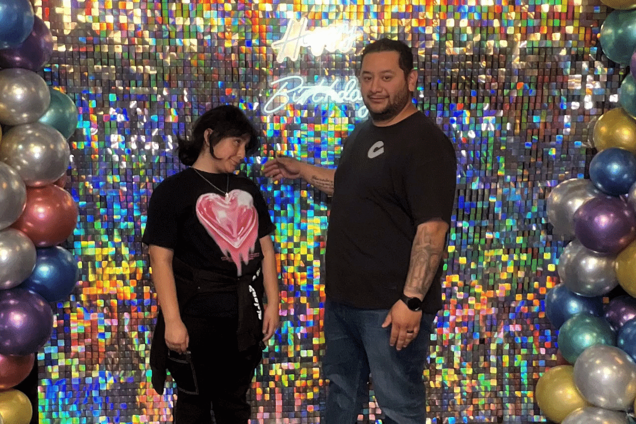 1744568920_5.gif