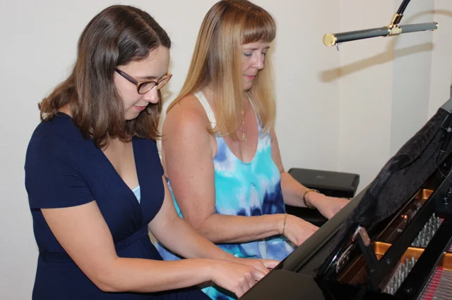 Emma and Lenore - Duet