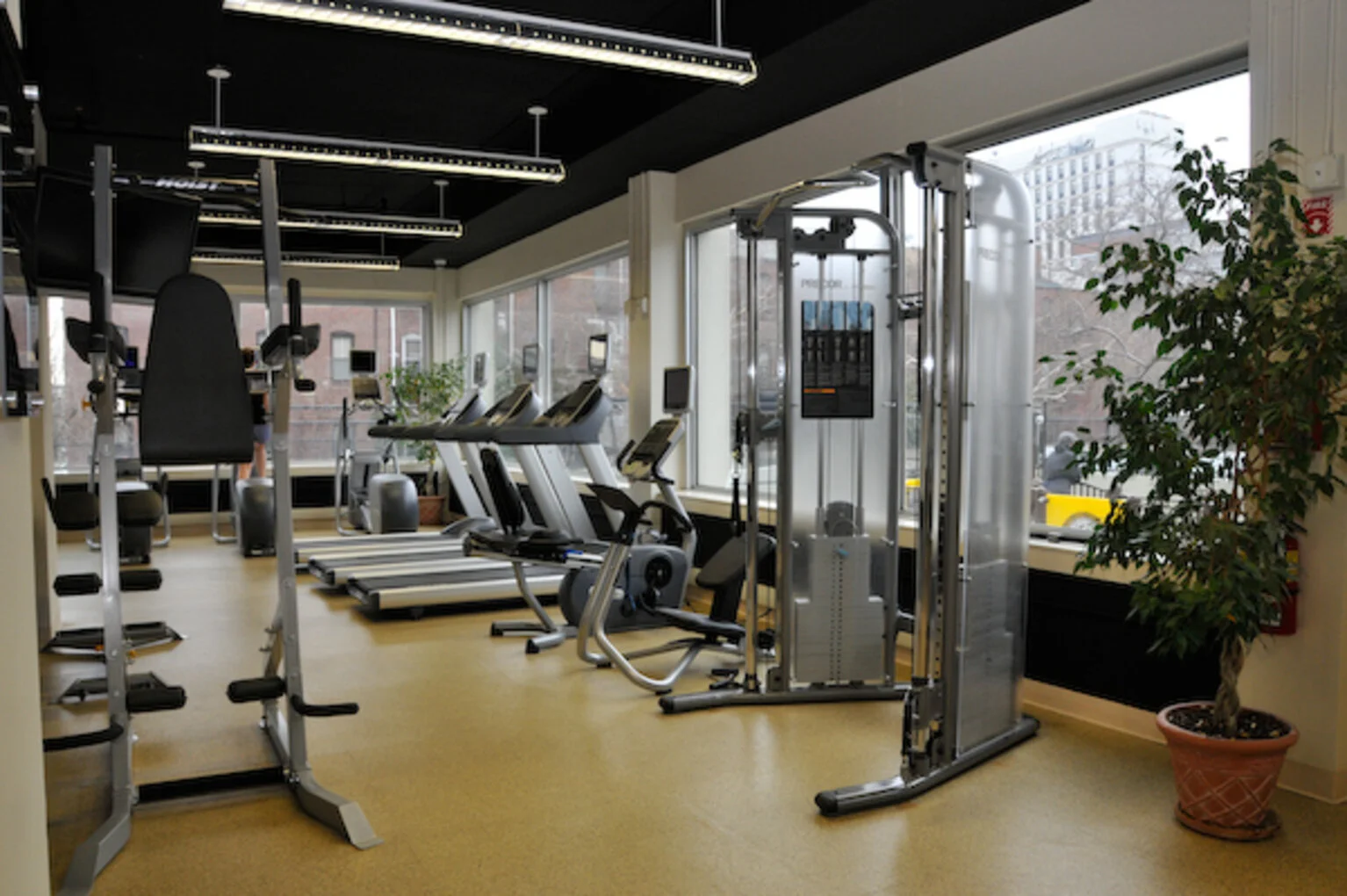 the longwood apartments — Boston Corporate Housing