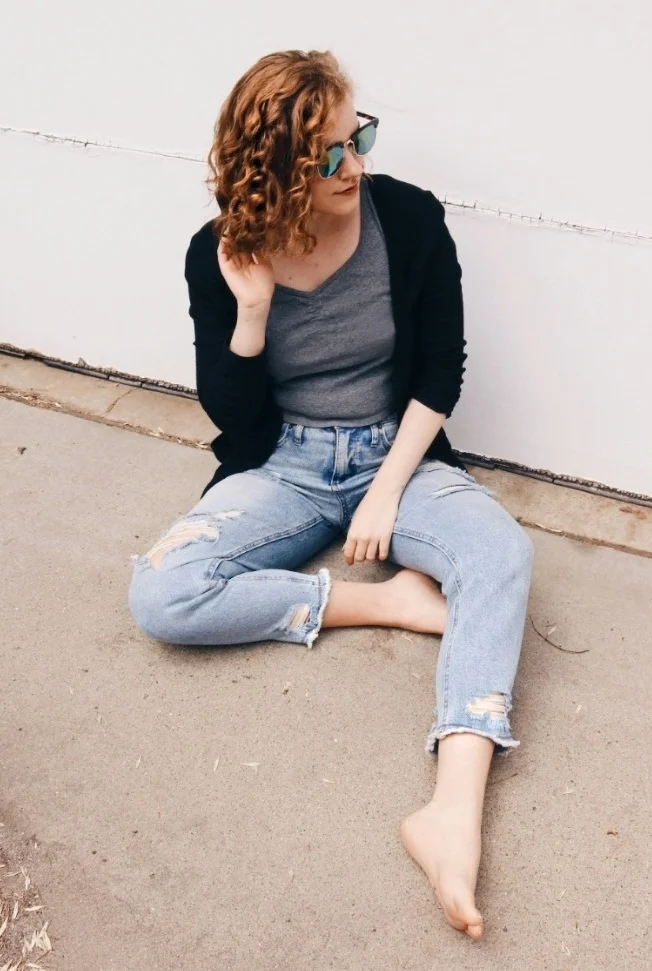 woman_with_sunglasses.jpg