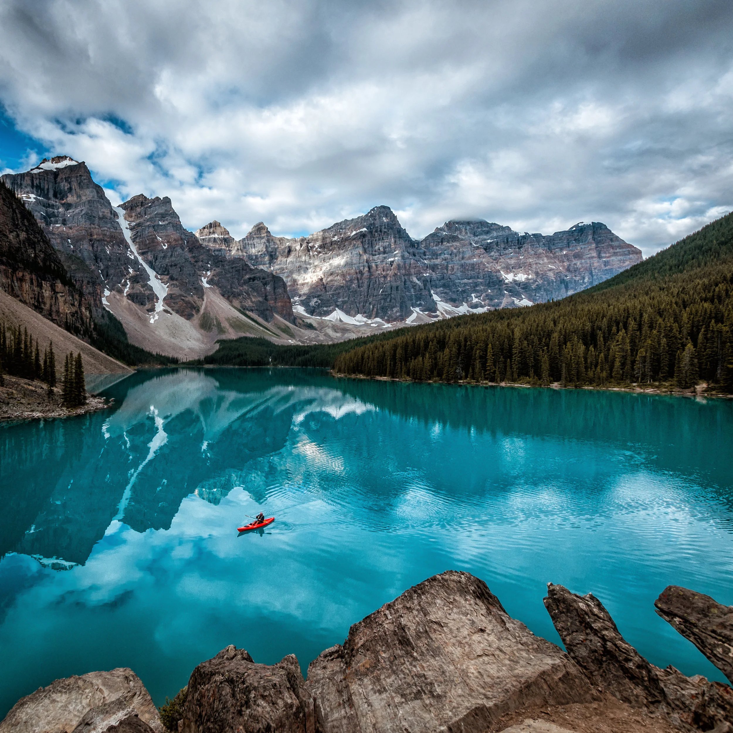 moraine_canoe.jpg