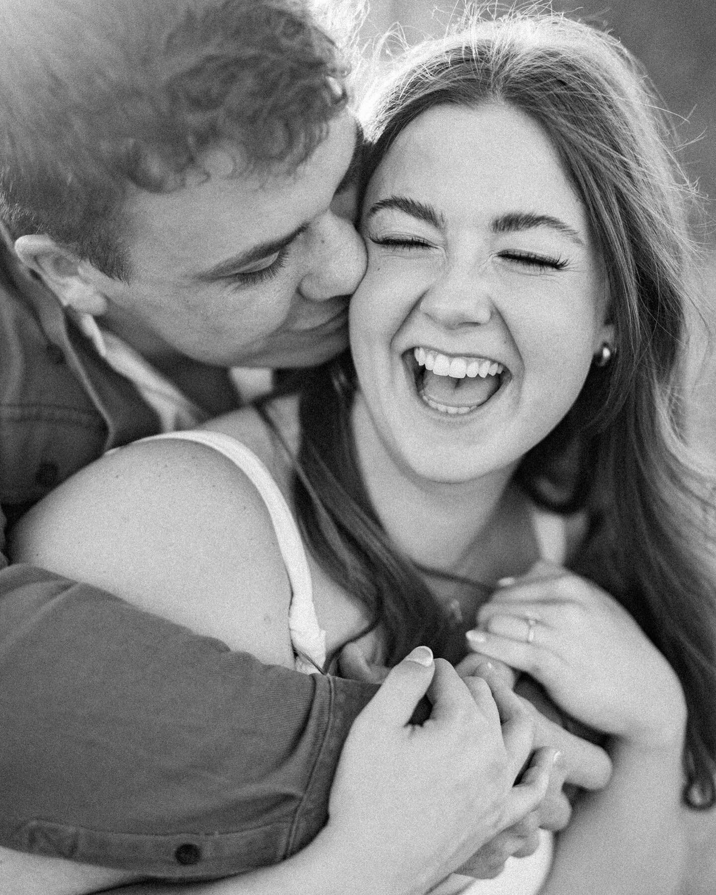 Capturing the timeless essence in every shade of black and white. These monochrome moments speak volumes about the authenticity of their love story 🖤
.
.
.
.
#sincerelystaton #sincerelystatonphotography #DallasWeddingPhotographer #DallasEngagementPh