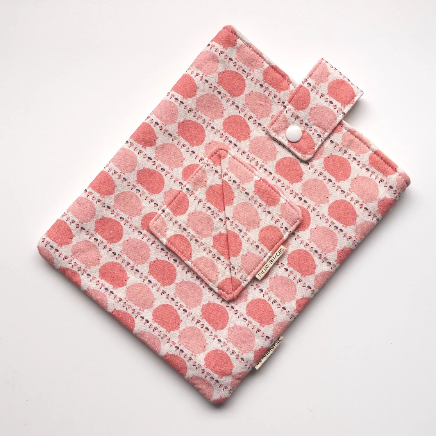 Booksleeve & bookmark - Oink Oink.JPG
