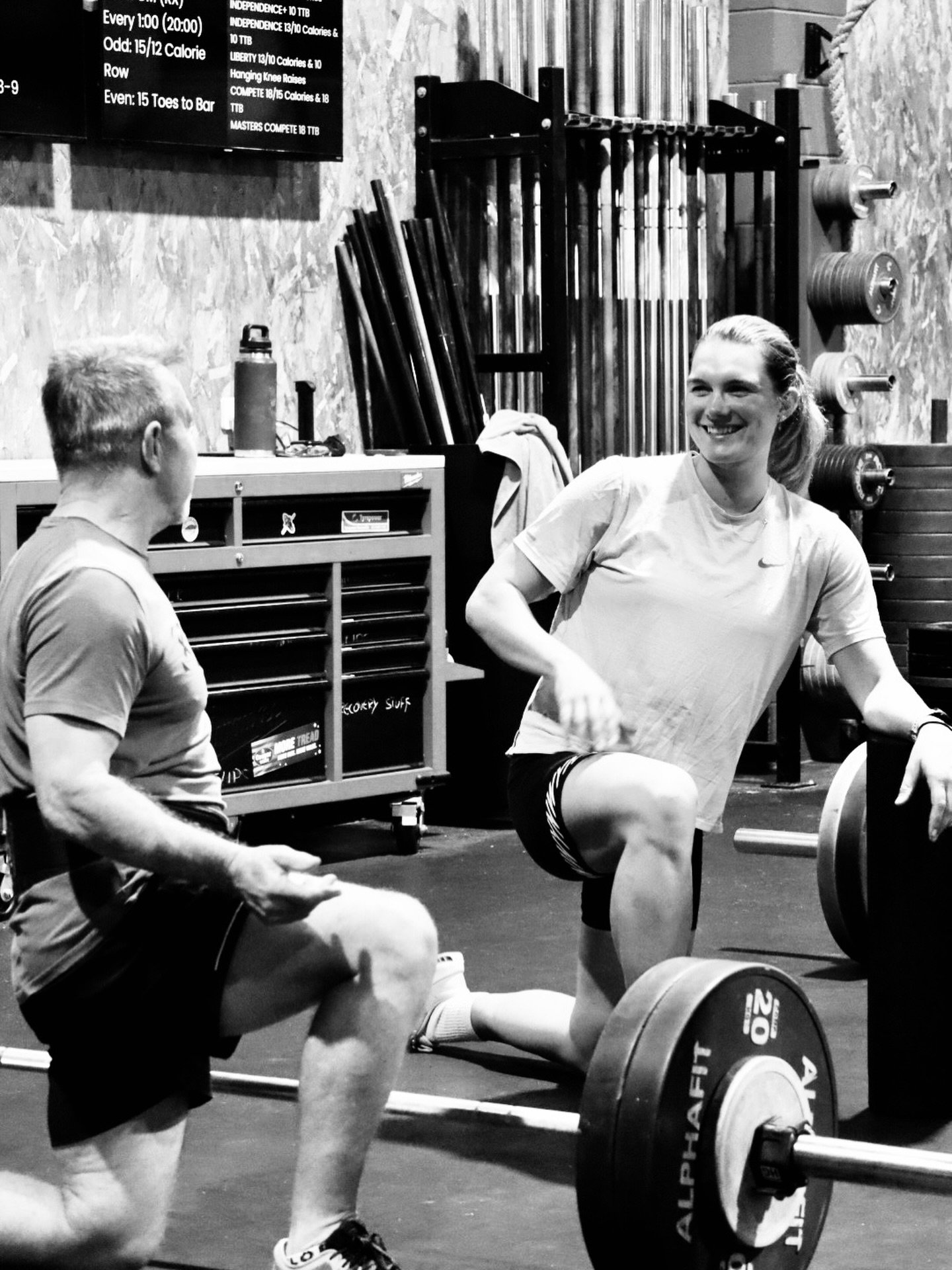 Chats then barbells or barbells then chats - the CrossFit conundrum. 💬😊🏋️&zwj;♂️
@mayhemaffiliate