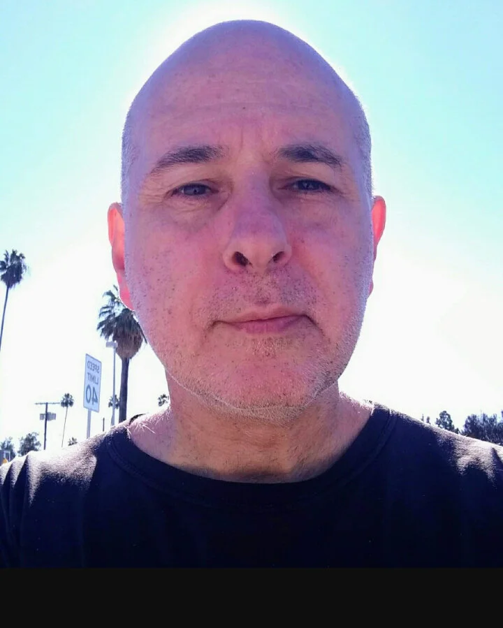 Larry Vazeos.jpg