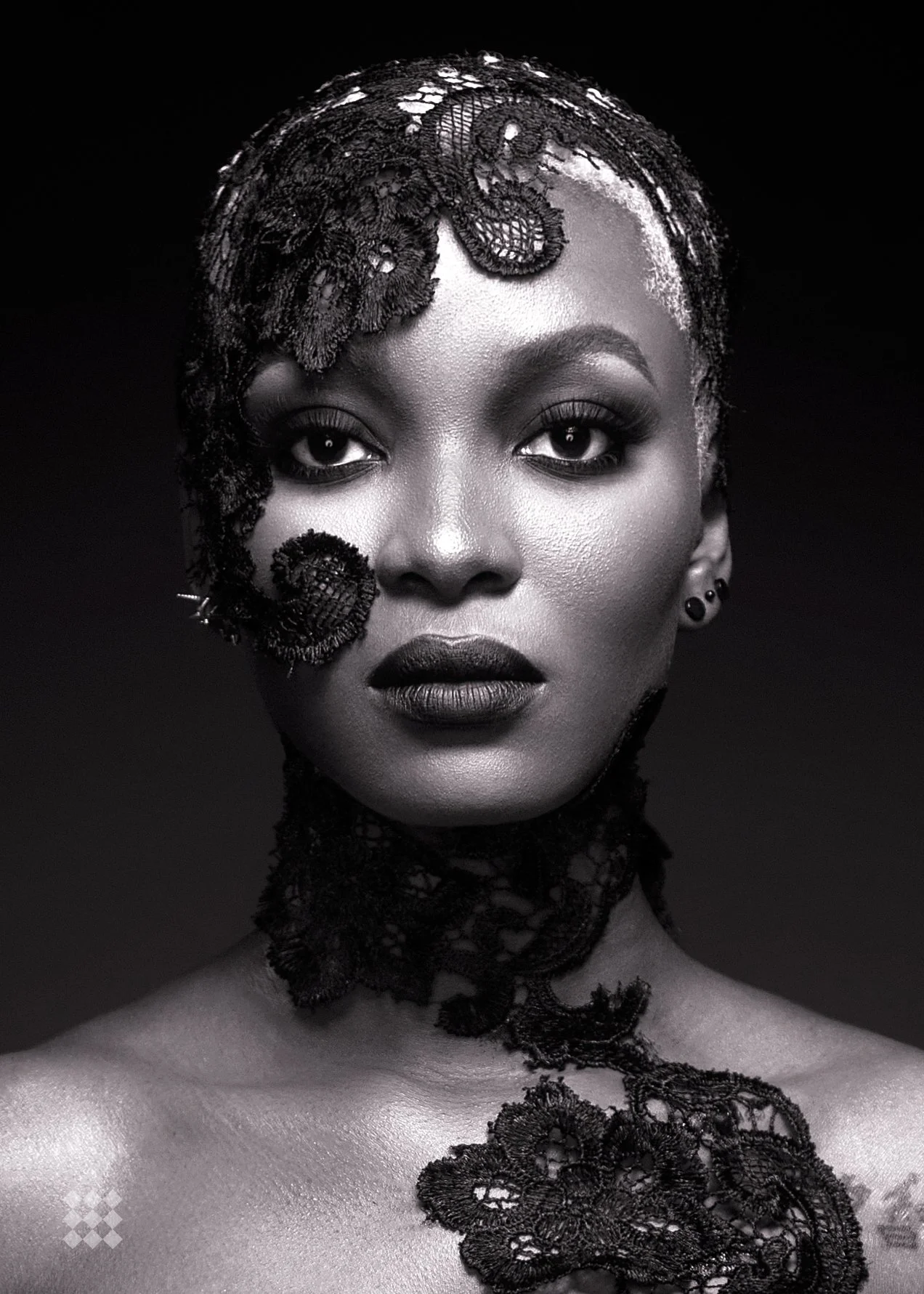 Afriyie_Hollywood-Starlet_3b.jpg