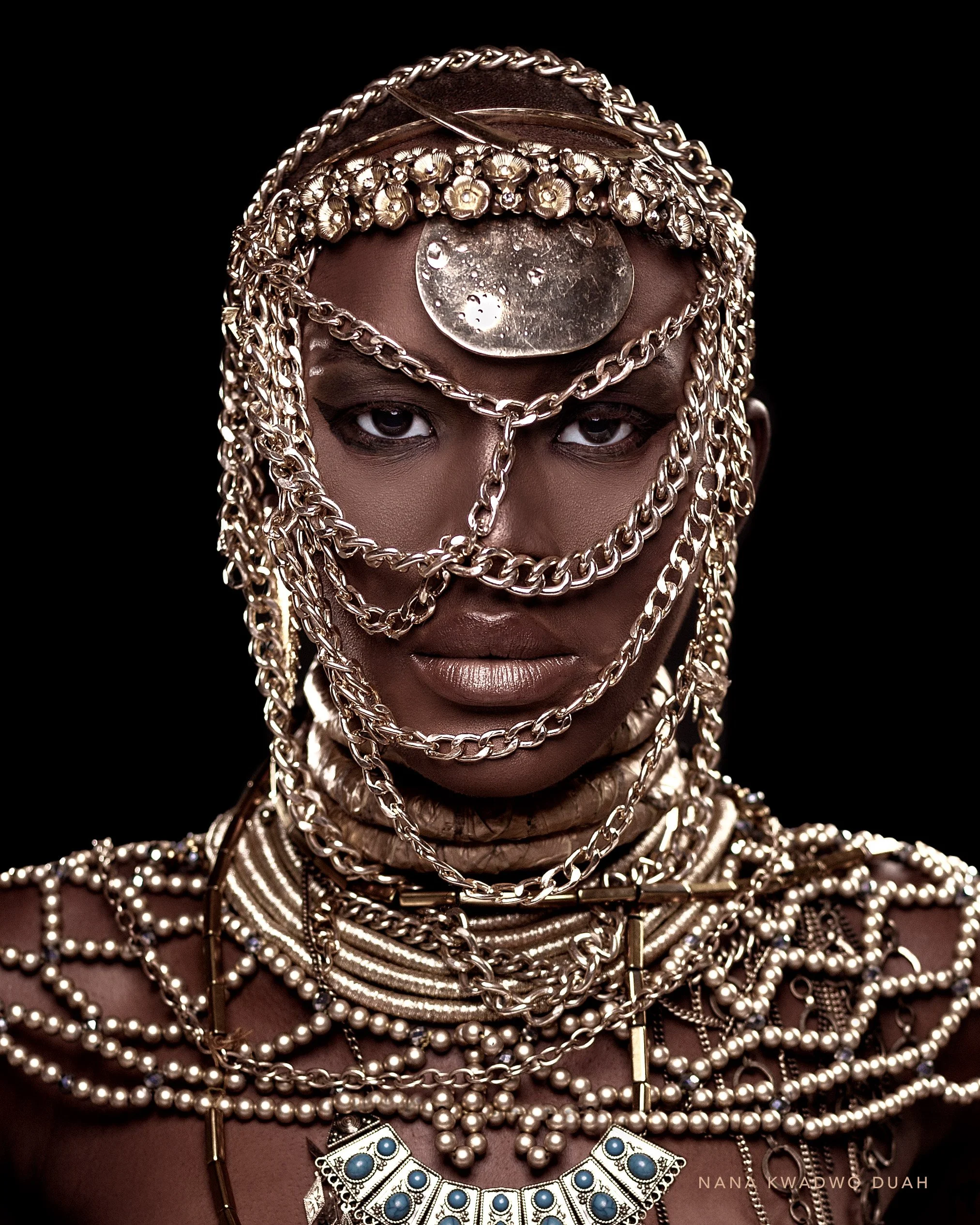 Engraxia_God-Queen_1.jpg