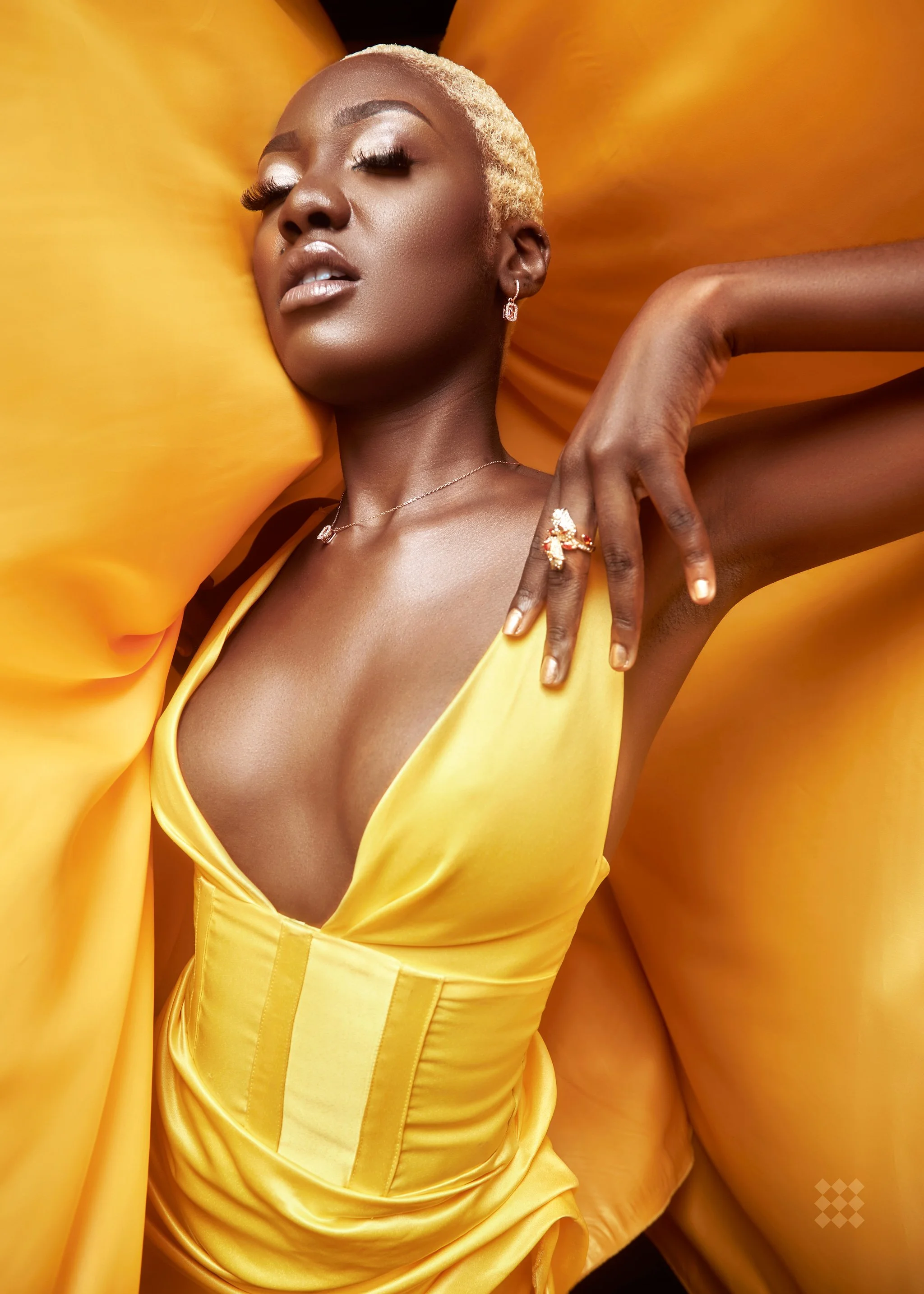 Ariane_Yellowlicious_2.jpg