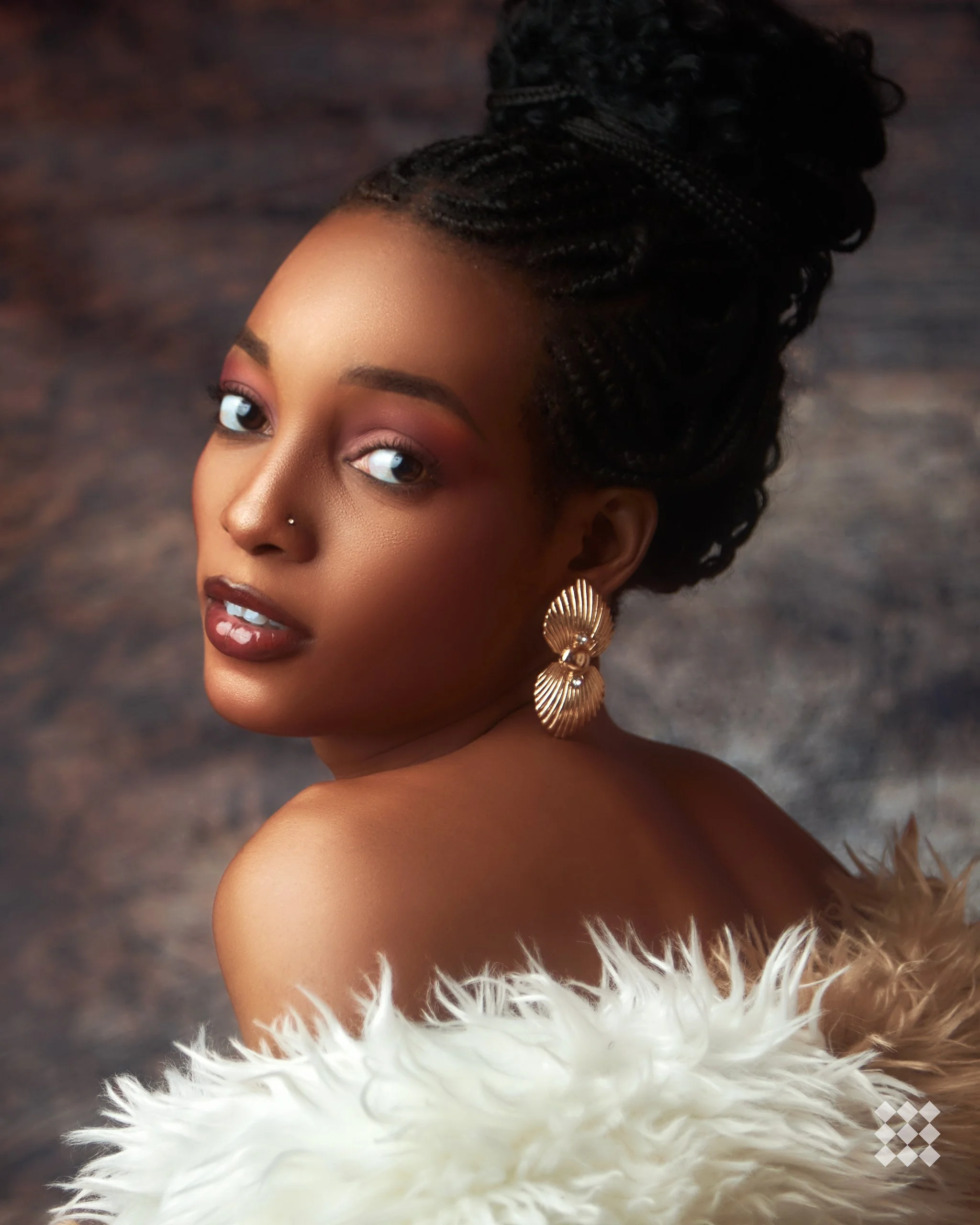 Regina_Beauty-Shot_4.jpg