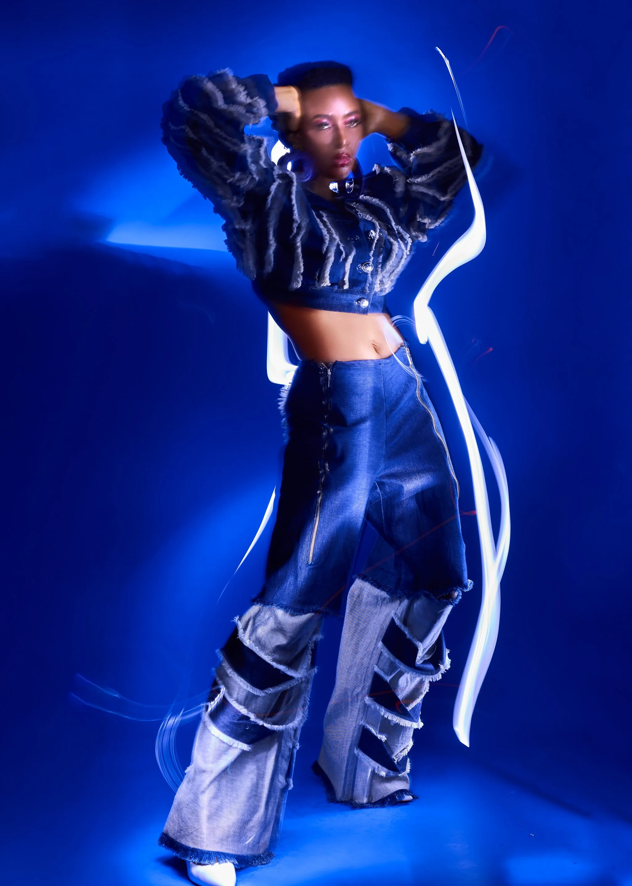 Lyza_Electric-Blue_1.jpg