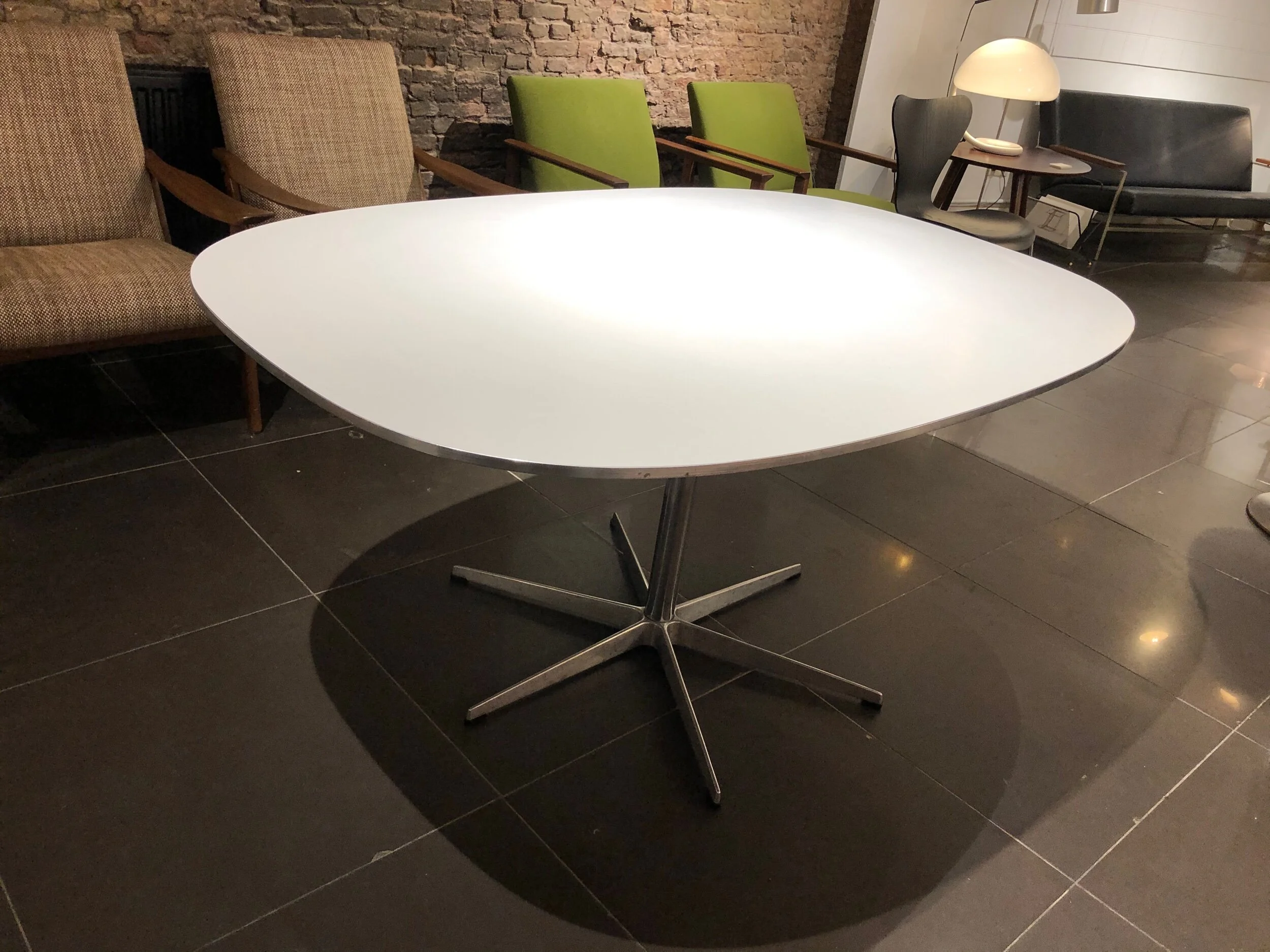 98366A05-F430-481C-8253-2A875EFFF78B