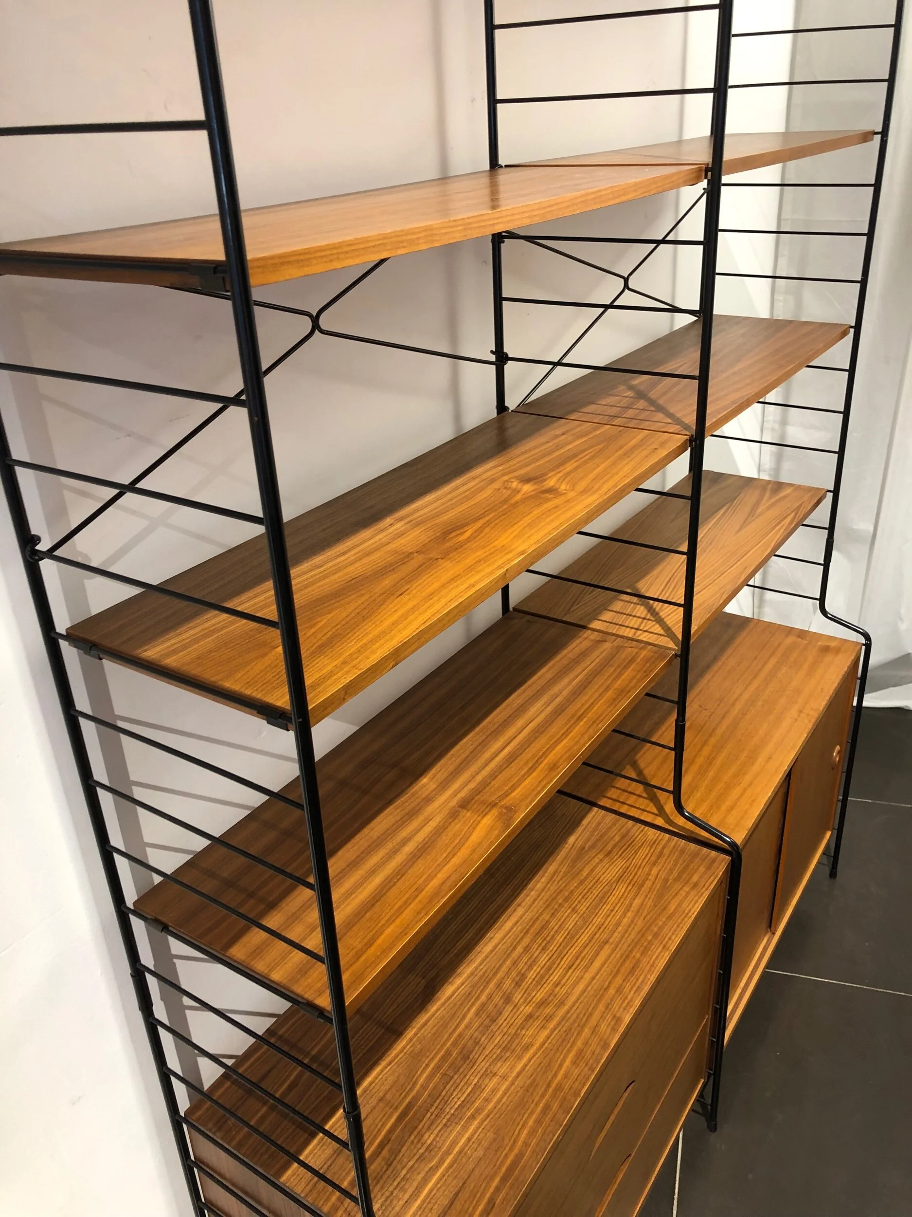 5813AF54-123A-48F6-BB7D-5BCE8100D1E5