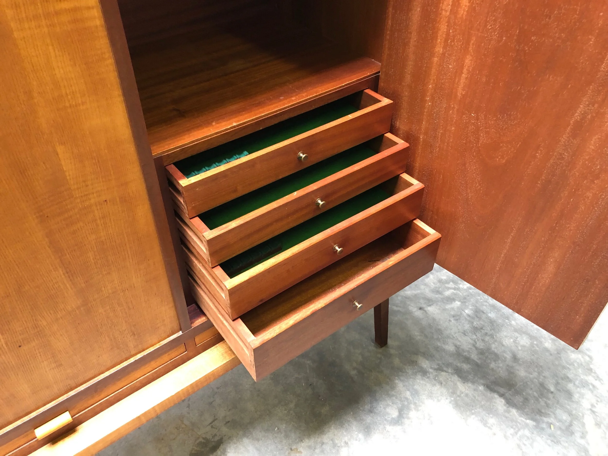 F0EA7695-764B-4C99-BFEC-4B83FB65FCE0