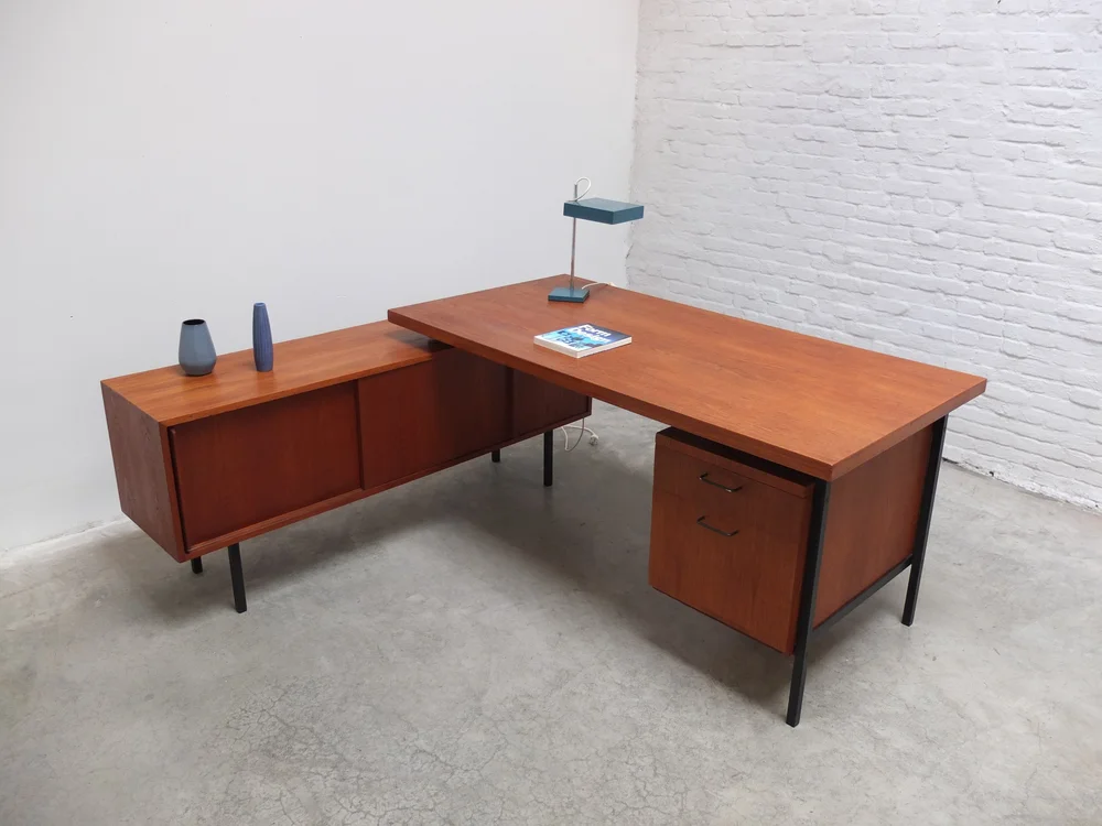 Freestanding Executive Desk with Sideboard in The Style of Herbert
