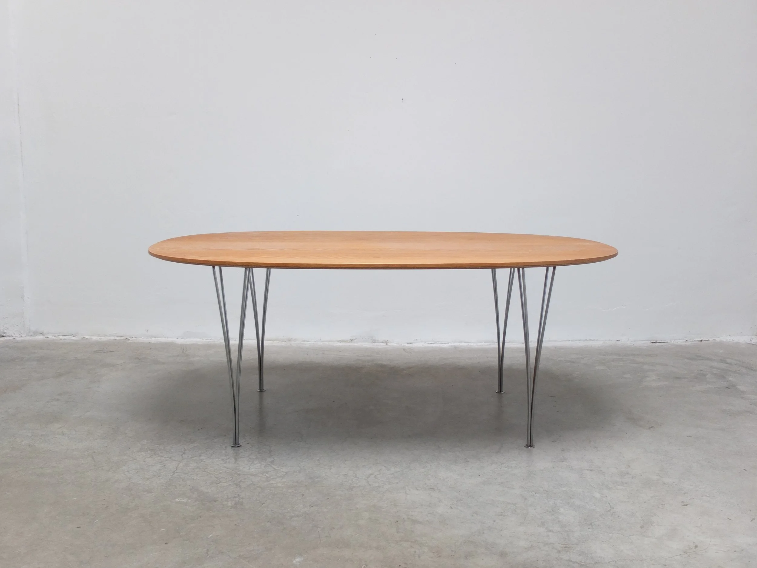 ‘Super-Elliptical’ Table in Oak by Piet Hein & Bruno Mathsson for Fritz Hansen, 1968