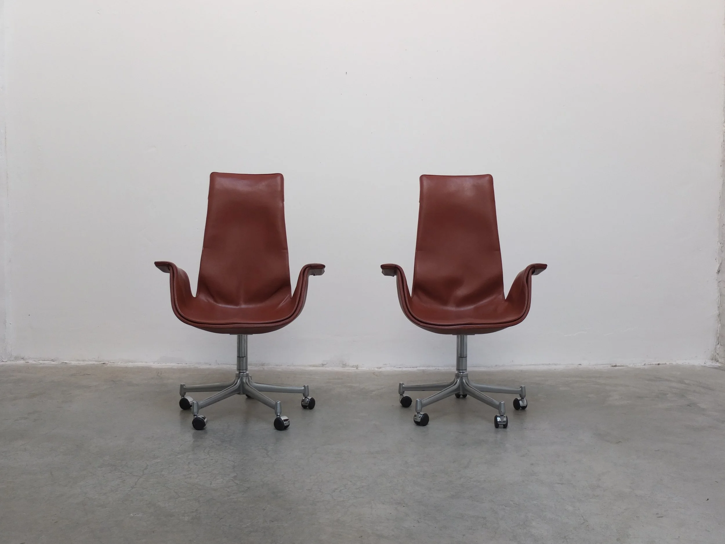 Pair of 'FK6725' Swivel Desk Chairs by Fabricius & Kastholm for Kill International, 1964