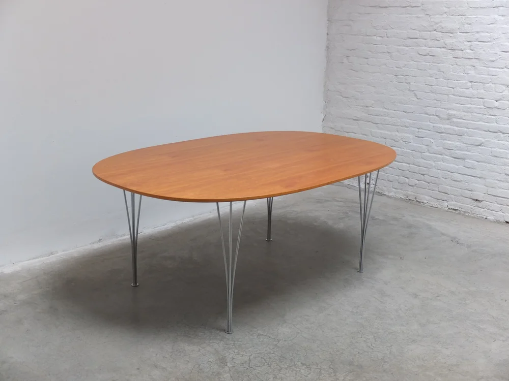 Walnut 'Super-Elliptical' Table by Piet Hein & Bruno Mathsson for