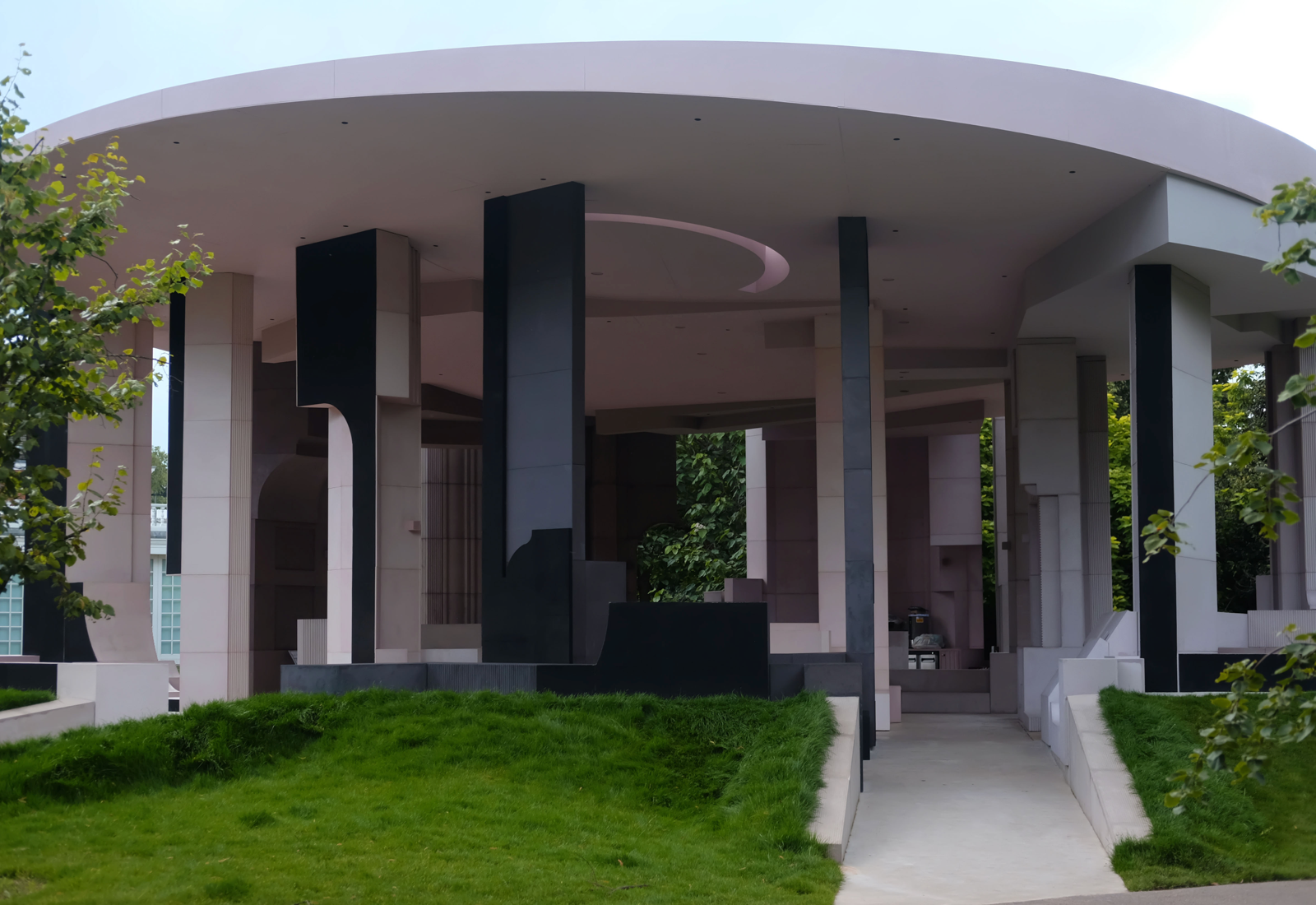 Serpentine Pavilion 2021 designed by Counterspace. Photography by Anita Israel.