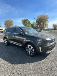 Kia Telluride-2.jpg