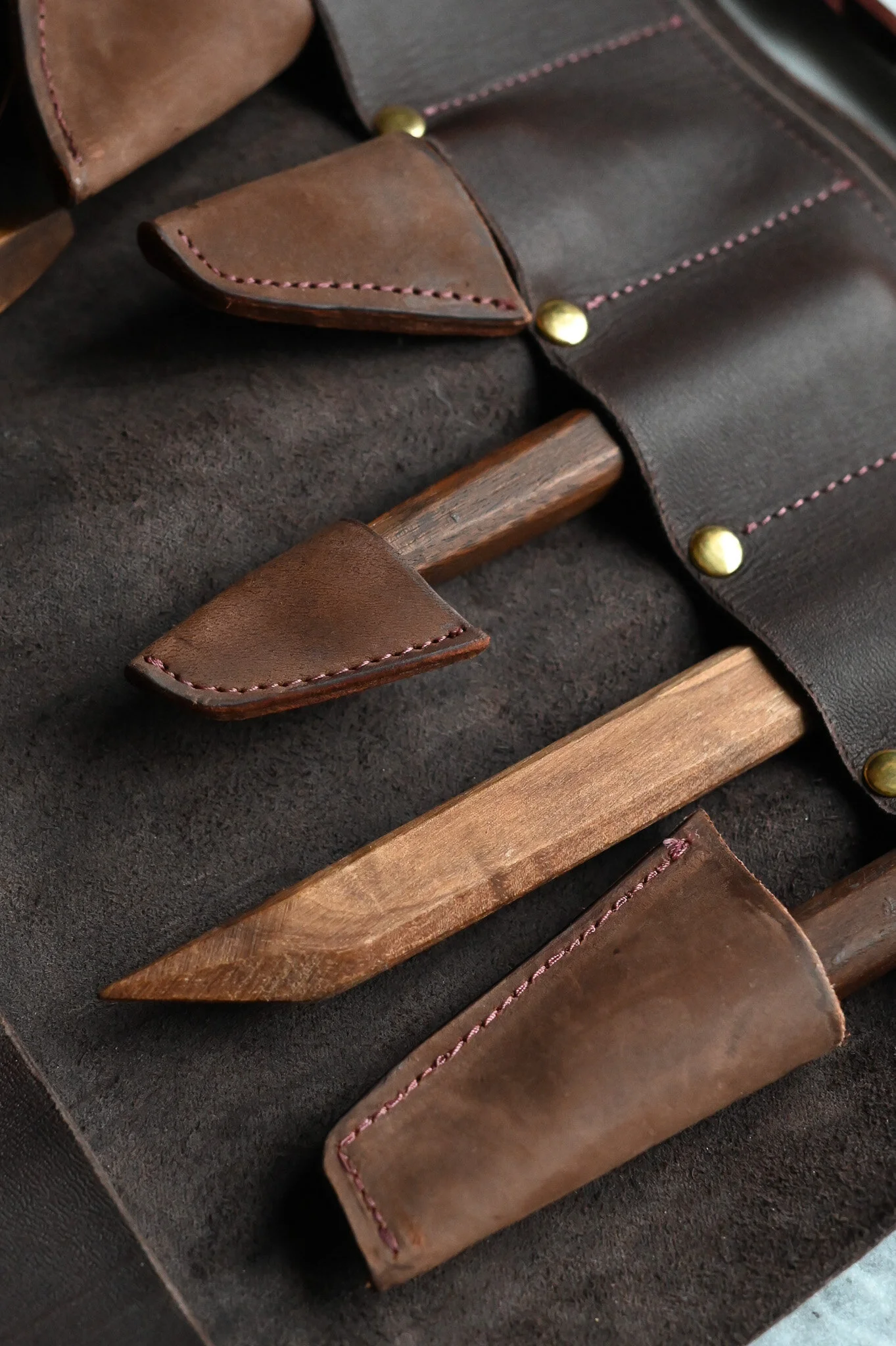 4B3DABC9-D141-4376-AAE6-C0FD1C6835A1