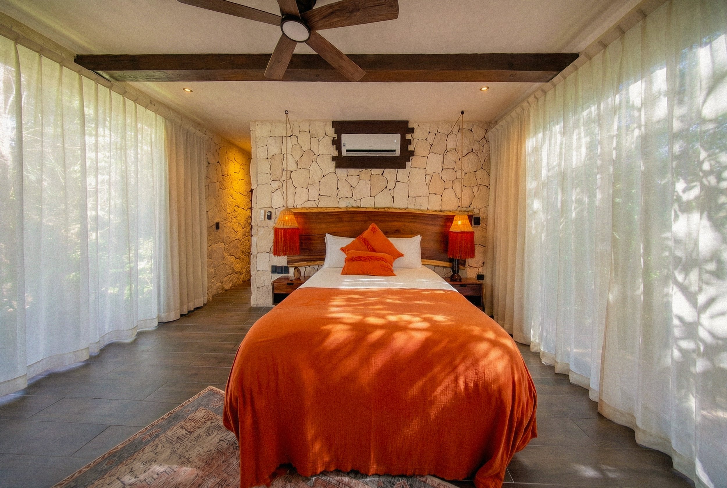 01 — Villa Fuego Private Room.jpg