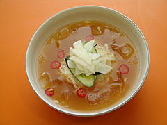 Dongchimi Gooksoo.jpg