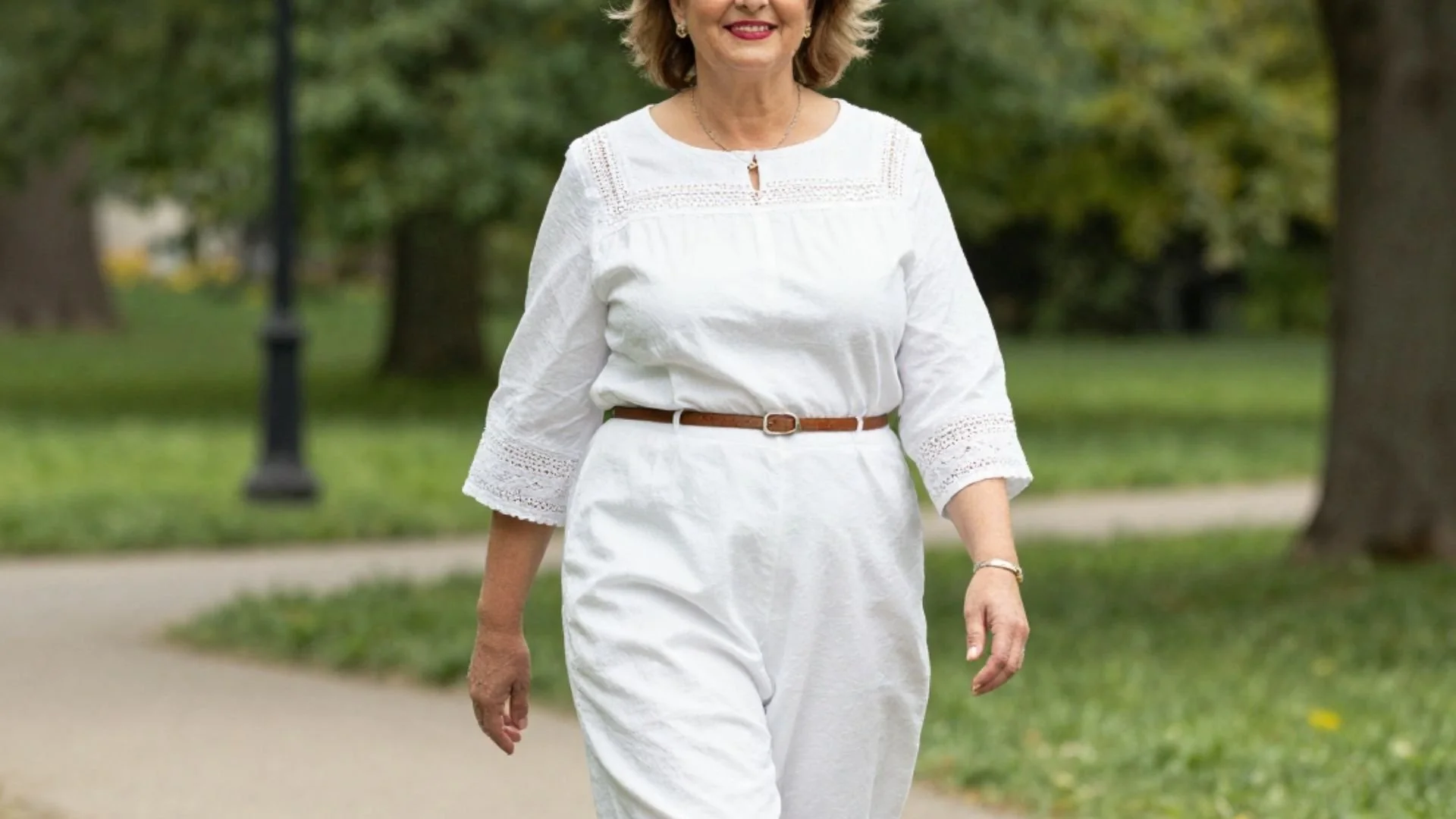 Outfit Mistakes that Make a Tummy Look Bigger