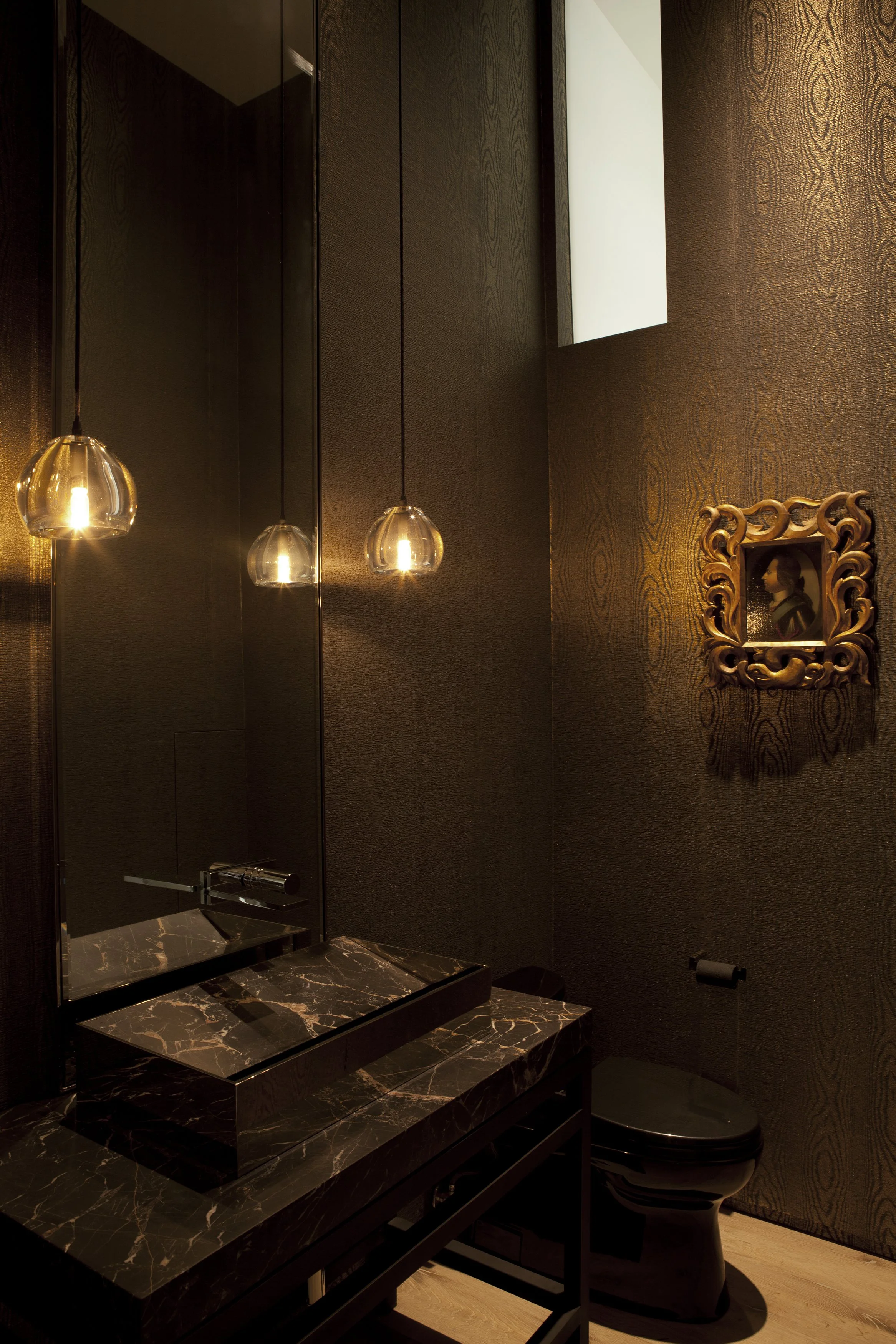 Pacific-Powder-Room-Faux-Bois-Wallcovering-Jewel-Box.jpg