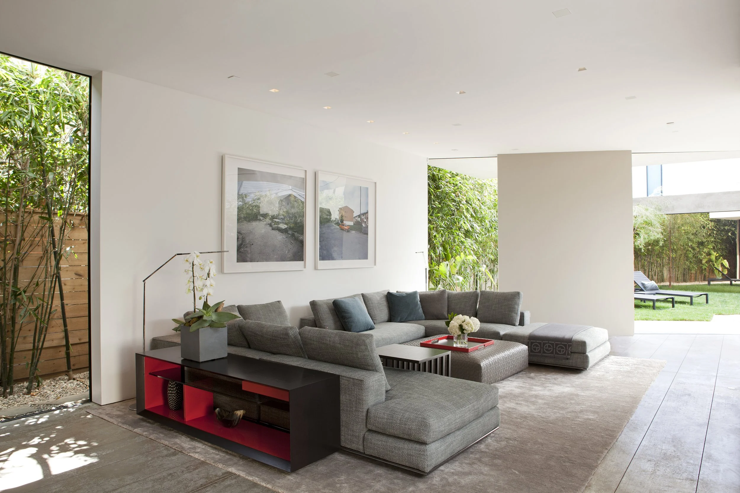 Breeze-House-Venice-Open-Air-Living-Room-Bamboo-Minotti-Indoor-Outdoor.jpg