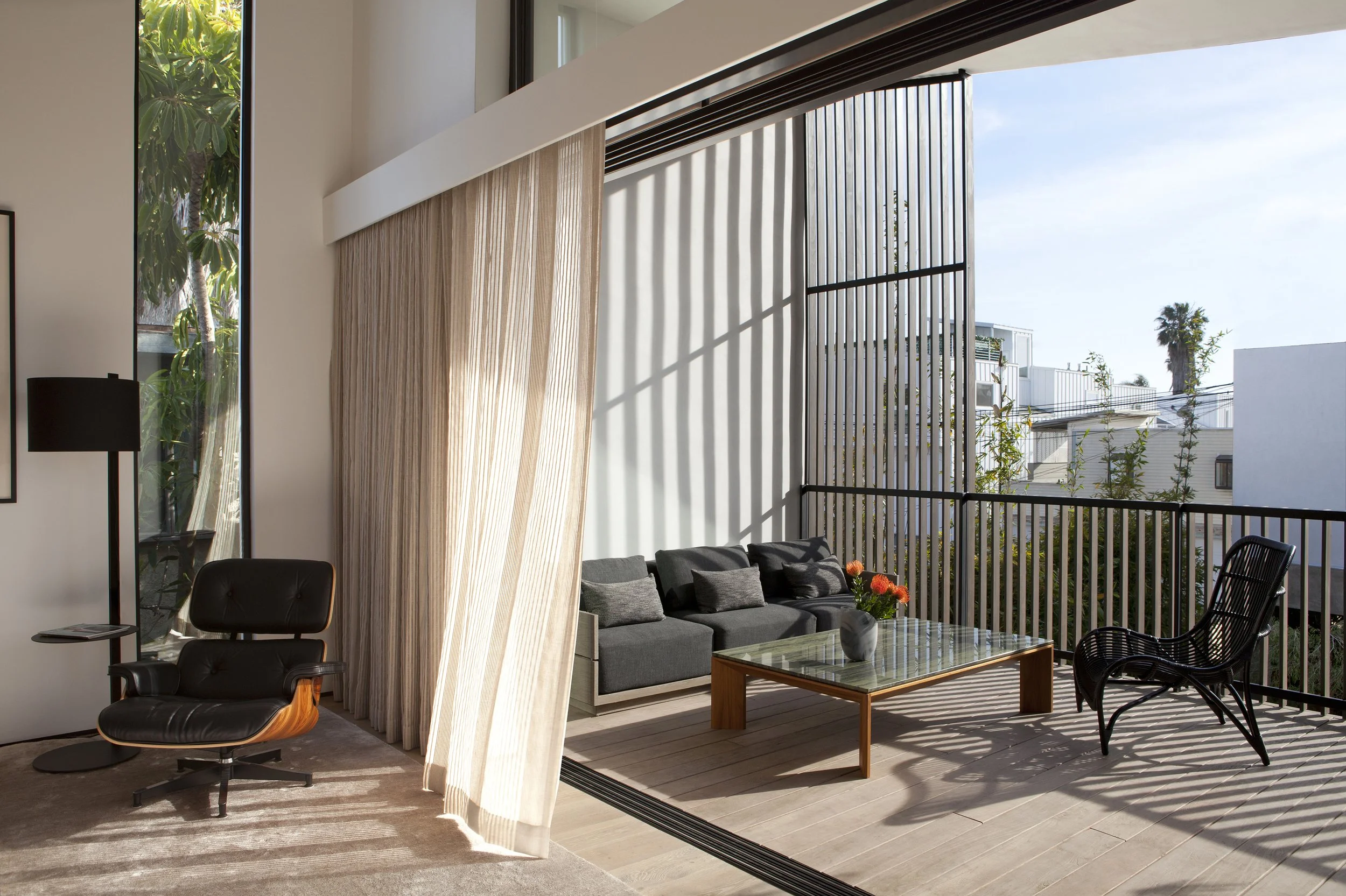 Breeze-House-Venice-Bedroom-Flowy-Curtain-Indoor-Outdoor.jpg