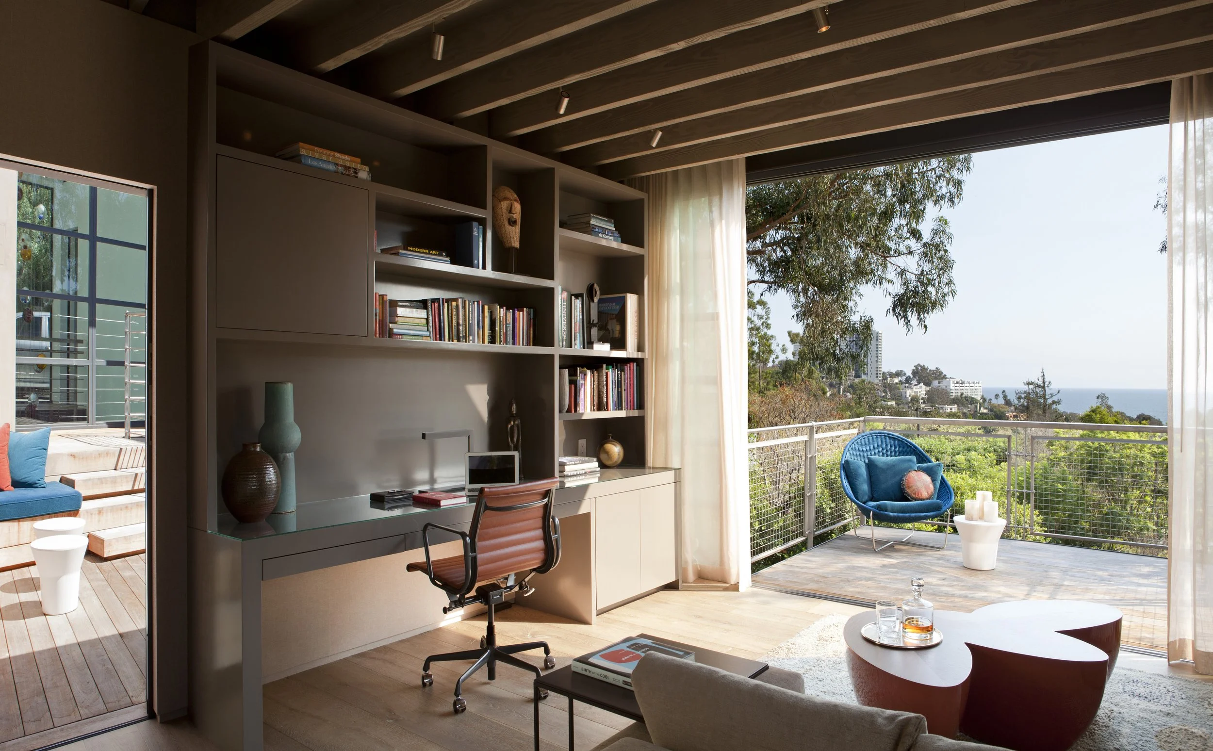 Pacific-Sunset-Office-Paola-Lenti-Ocean-View.jpg