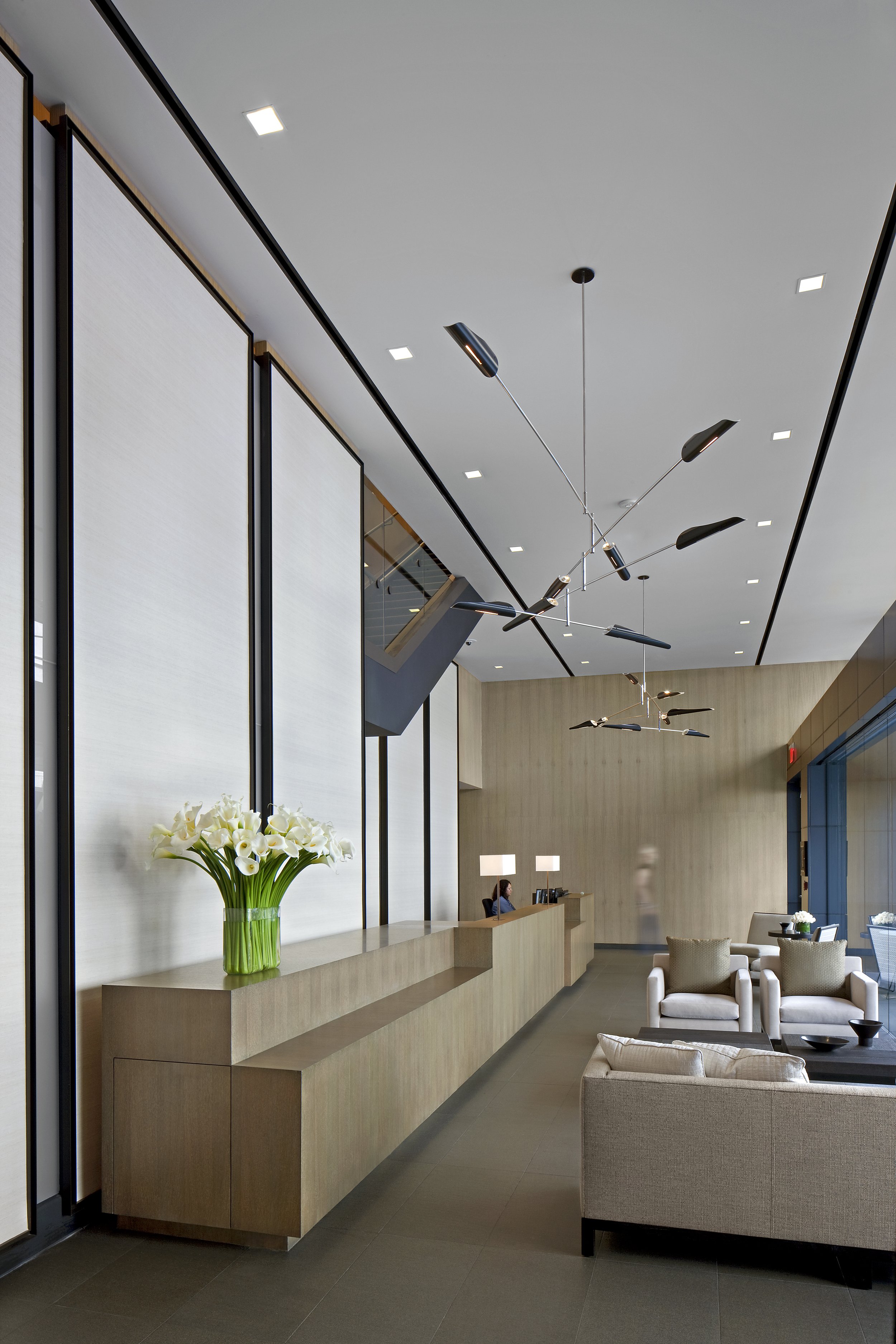 Paramount-Pictures-Lobby-Wood-Wall.jpg