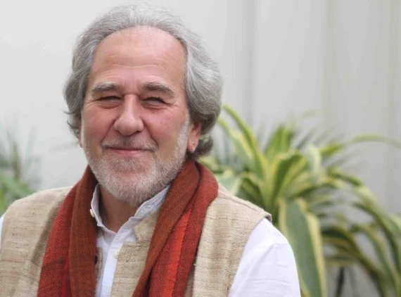 img_0860_oi_2012_bruce_lipton_hero_small-752x501.jpg