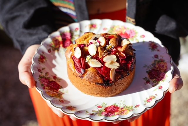 Dessert - Rhubarb Persian Love Cake