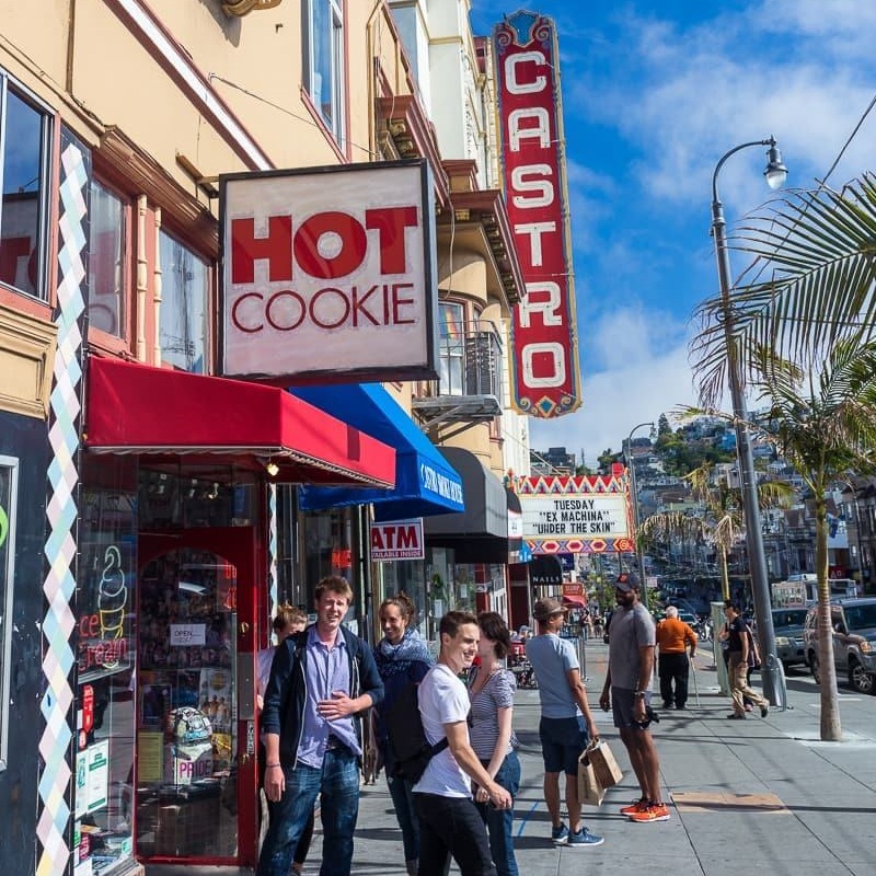 Hot-cookie-shop-Castro-san-francisco_by_Laurence-Norah.jpg