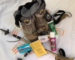 What are the essential travel rules for a relaxing trip?