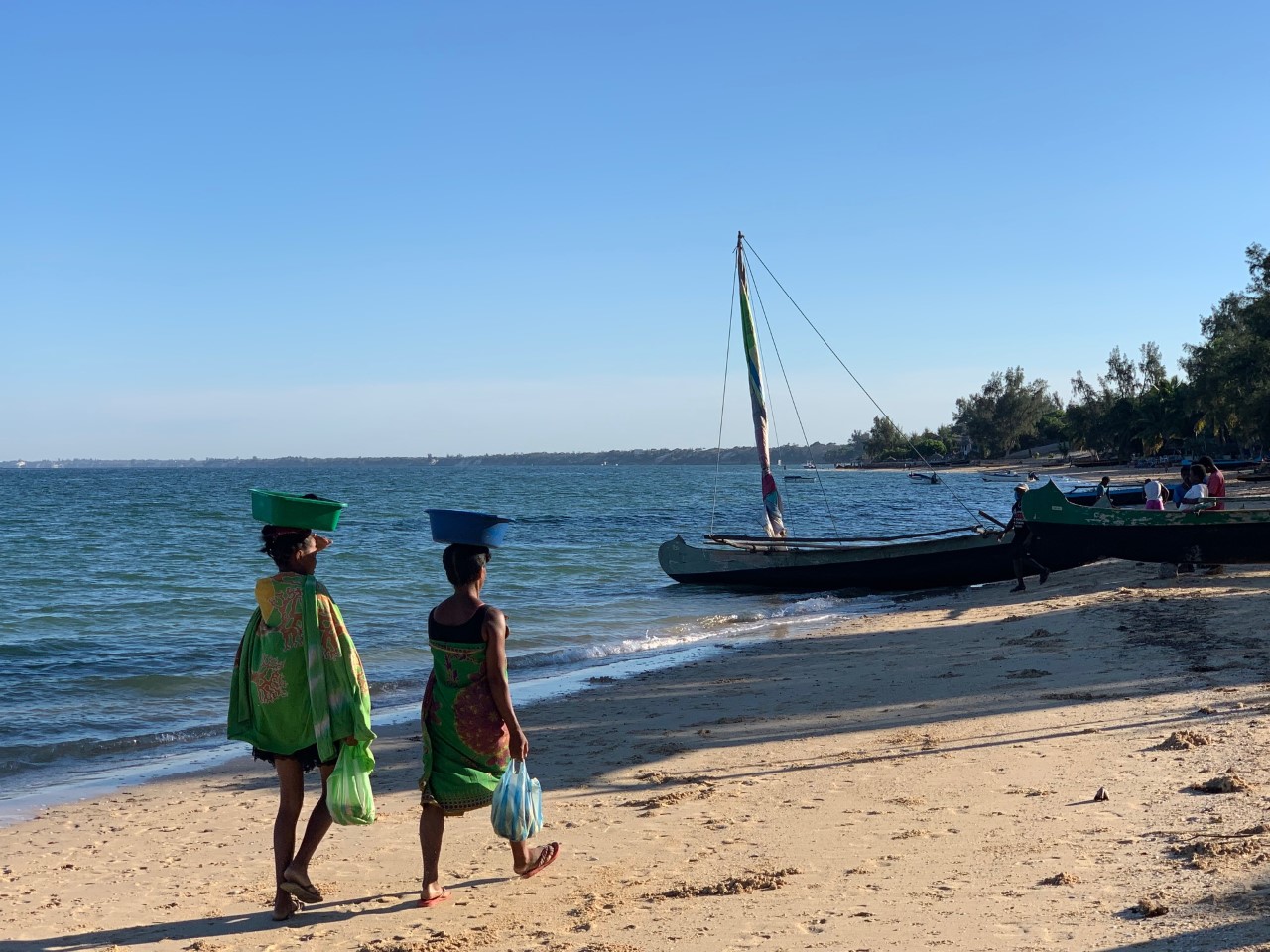 Malagasy women on the beach.jpg