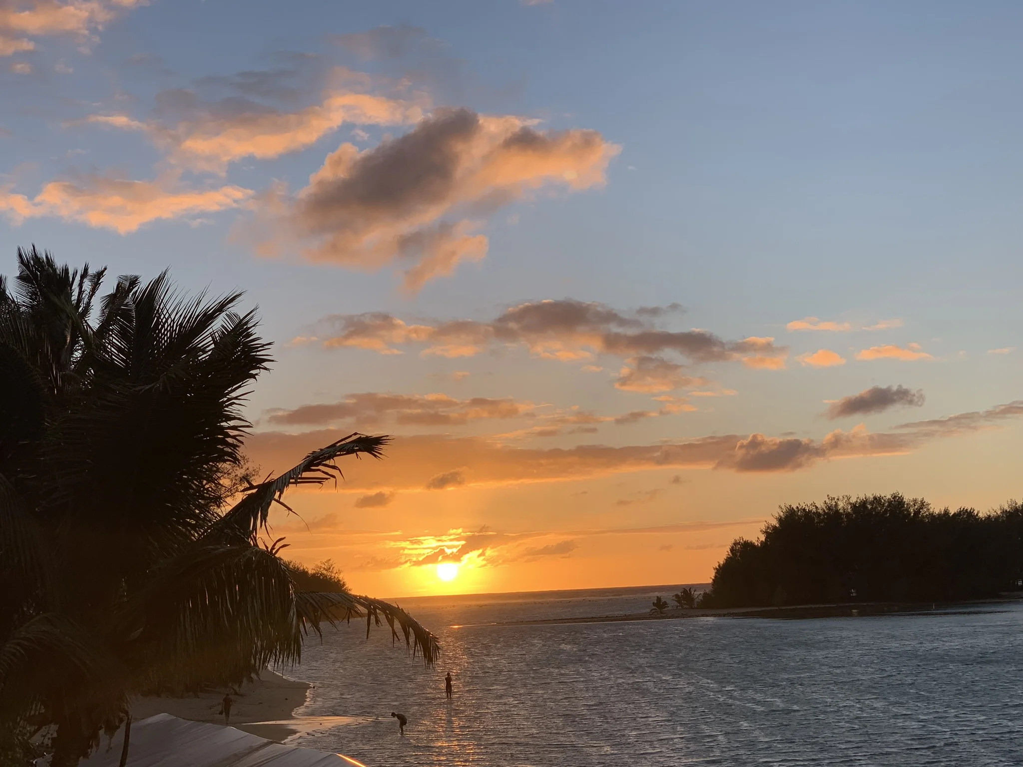 Tropical Kayaking in Rarotonga at Muri Lagoon 