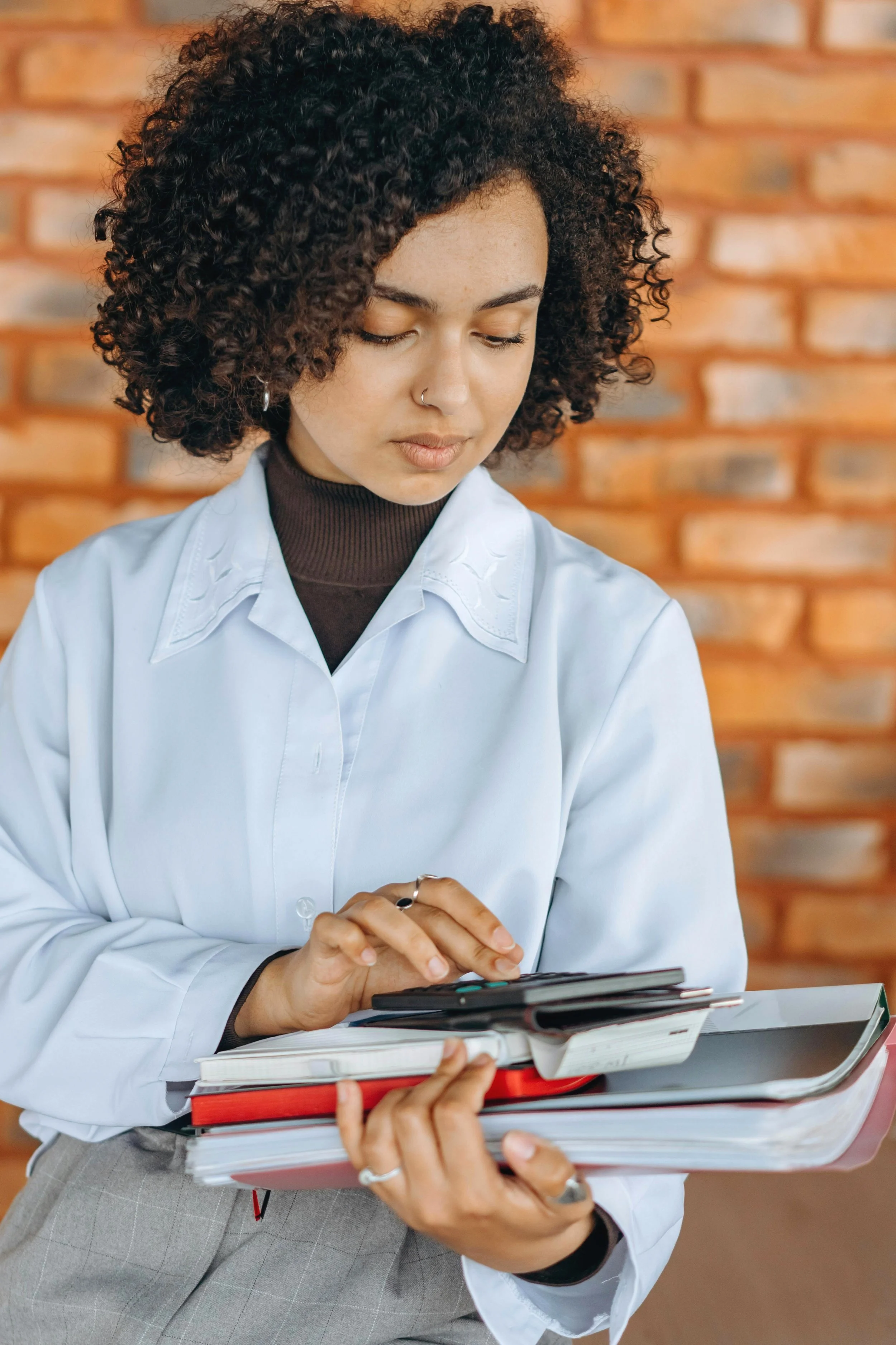 5 Top Financial Tips for Young Adults Starting Their Careers