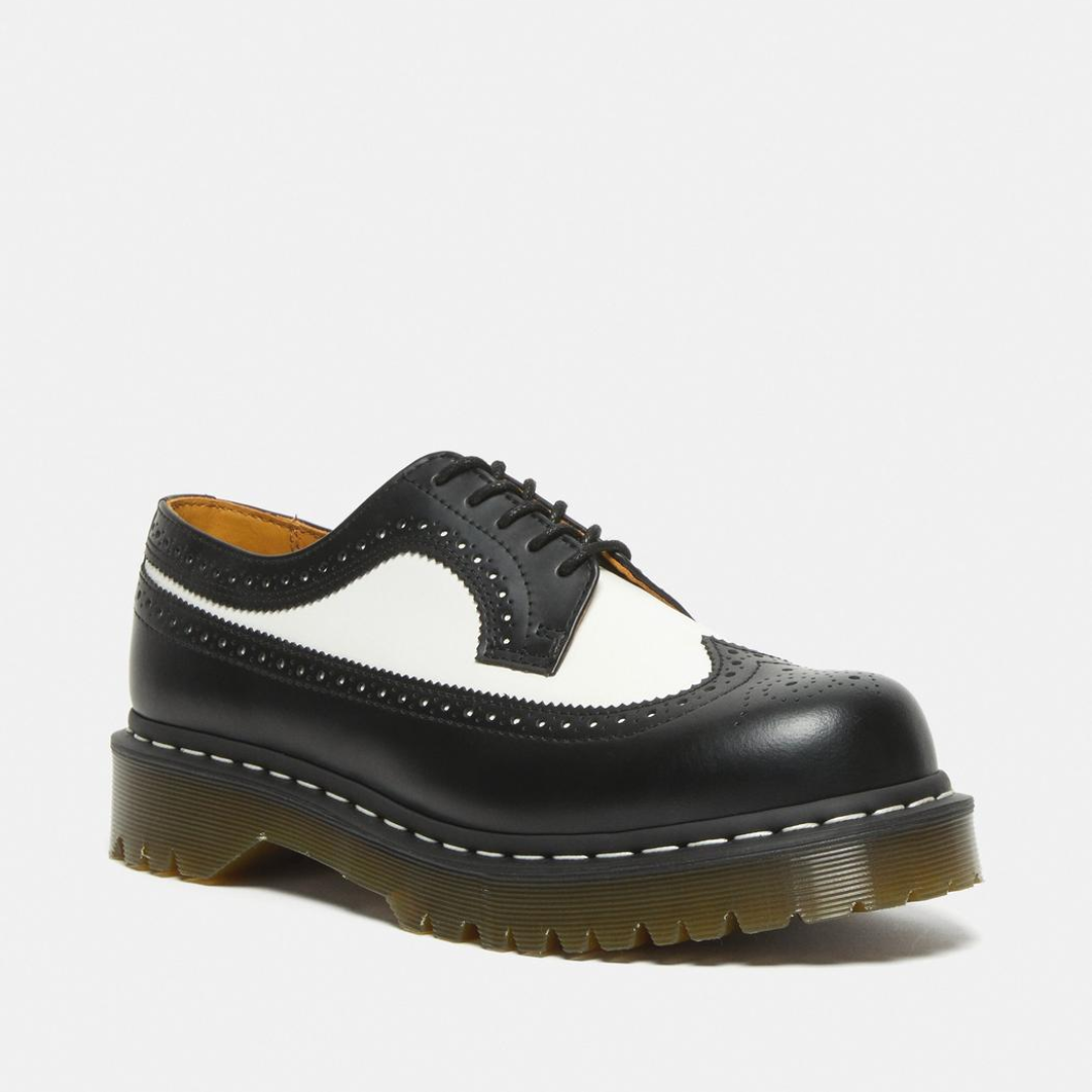 The Best Dr. Martens Oxford Shoes For Women To Buy Right Now — shades ...