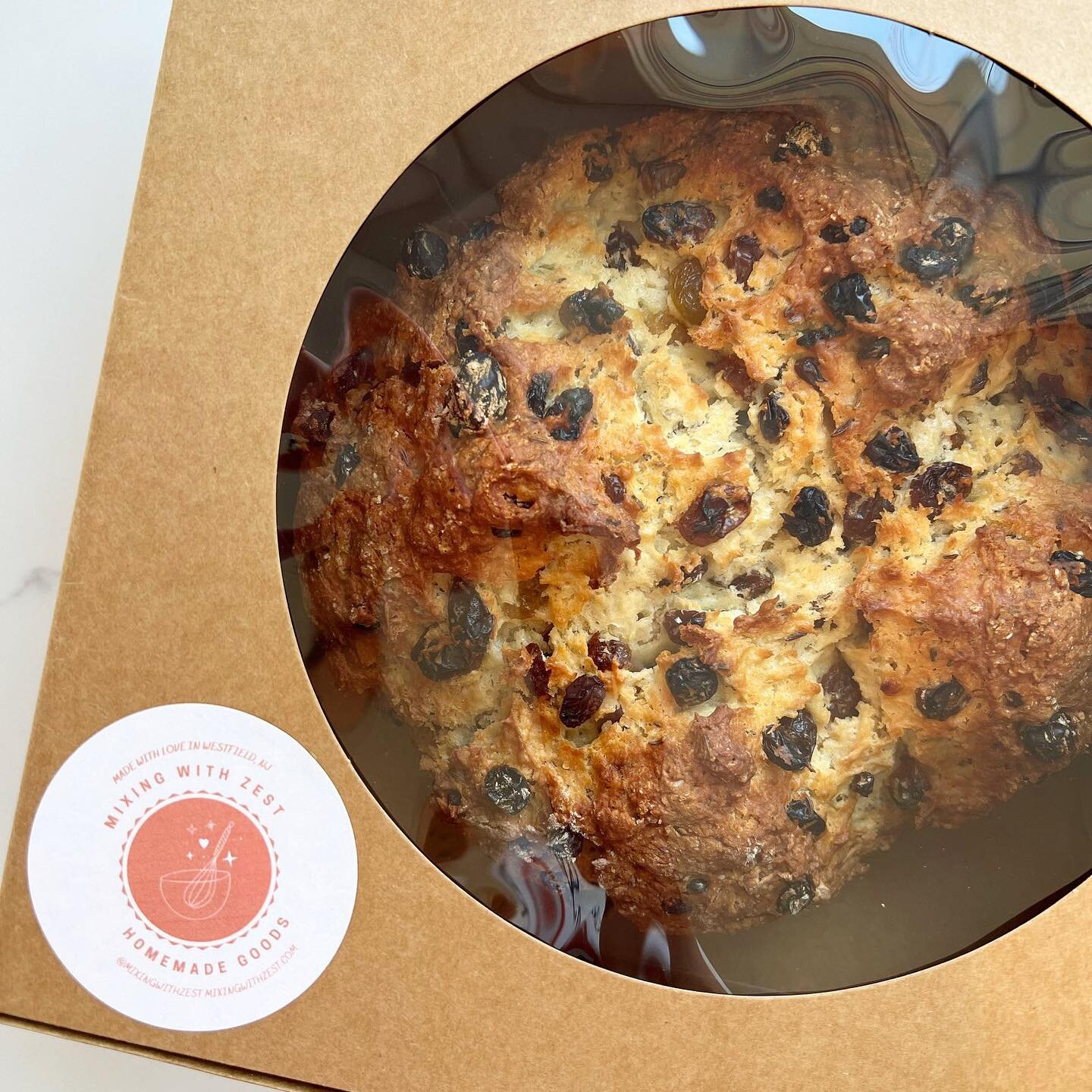 &ldquo;May your pockets be heavy and your heart light. May good luck pursue you each morning and night.&rdquo; 

St. Patrick&rsquo;s Day is around the corner and I&rsquo;m now TAKING ORDERS ☘️ This Irish Soda Bread is filled with raisins and deliciou